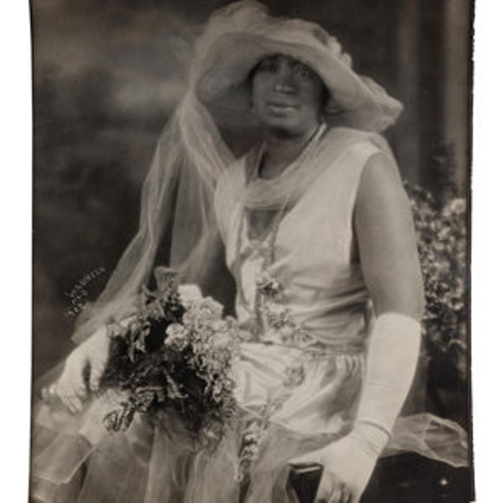 James Van Der Zee (1886-1983) "James Van Der Zee: Eighteen Photographs , 1905-1939"; and selected studio portraits