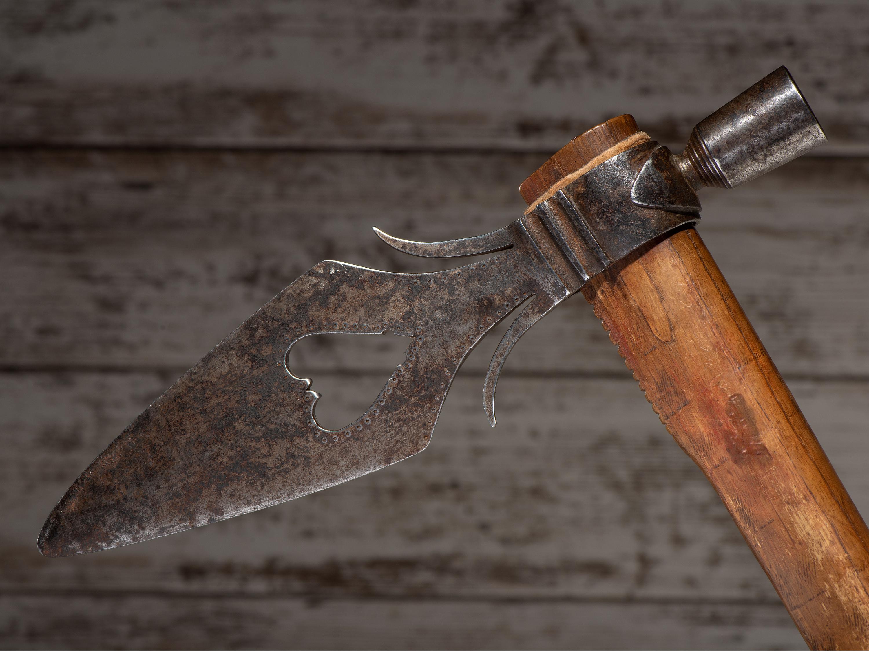 Northern Plains Spontoon Pipe Tomahawk, with Beaded Drop