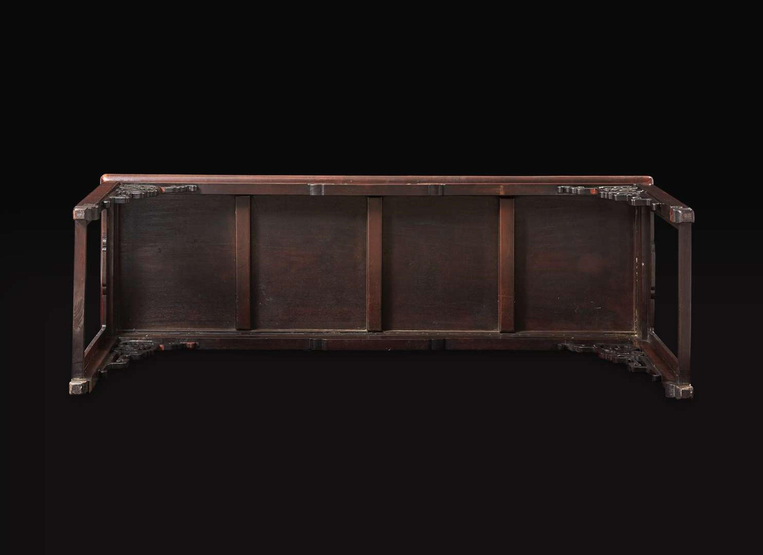 An unusual Chinese carved hongmu qin table, late Qing dynasty 紅木琴桌 晚清