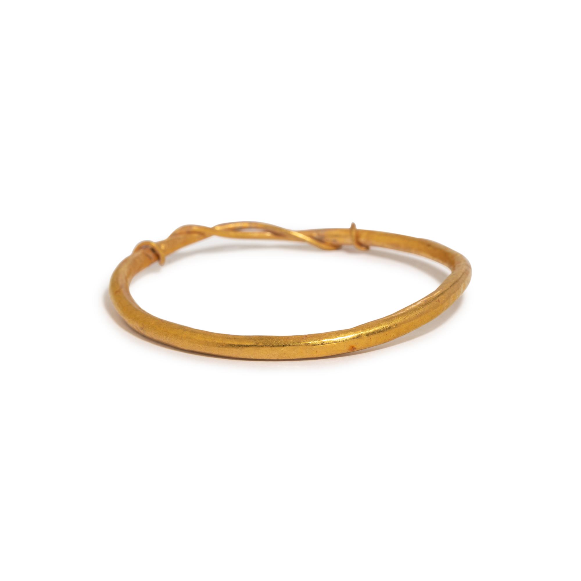 A Roman Gold Bracelet