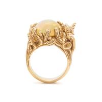 YELLOW GOLD AND OPAL RING
