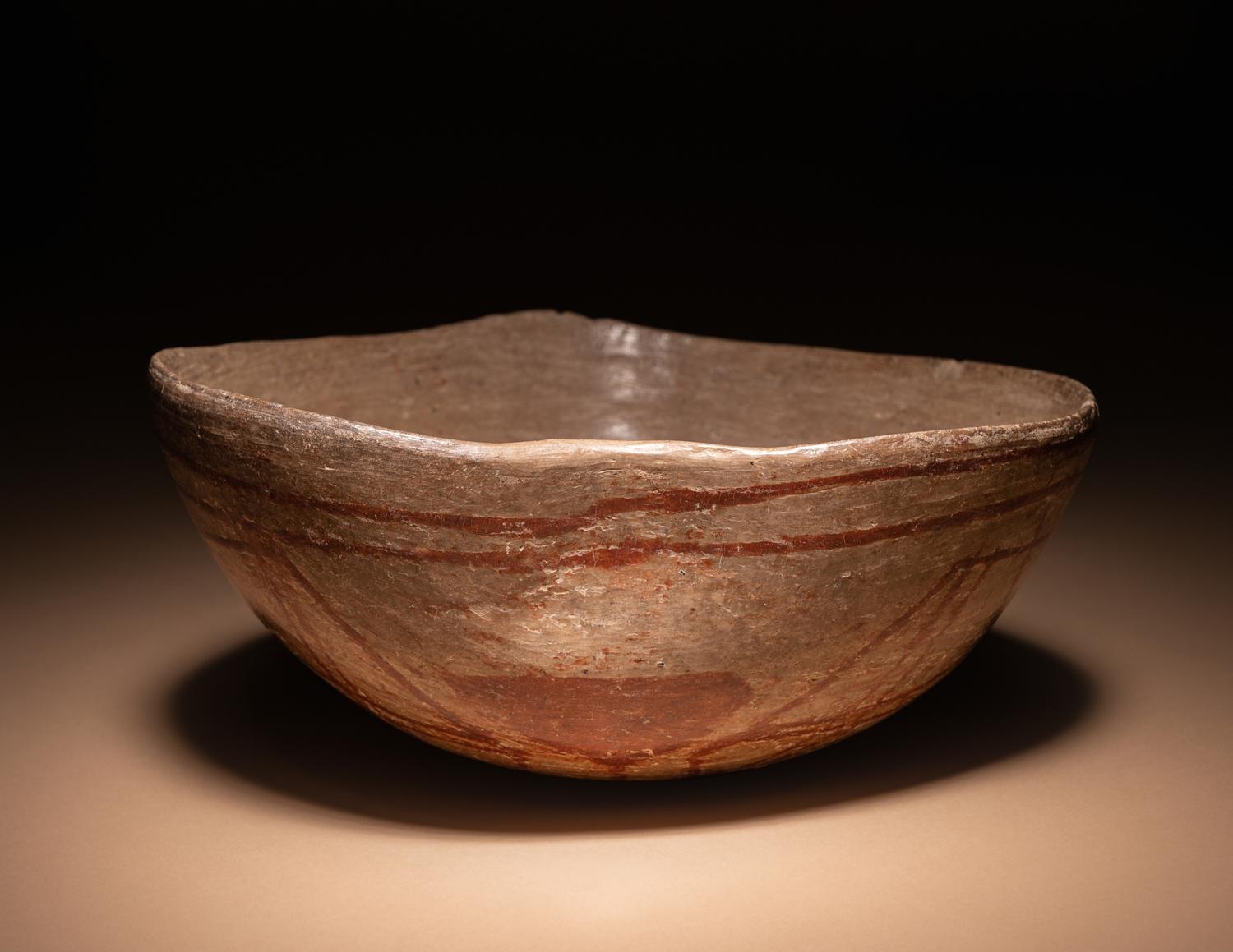 A Chupicuaro Creamware Pinch Bowl