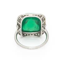 COLOMBIAN EMERALD AND DIAMOND RING