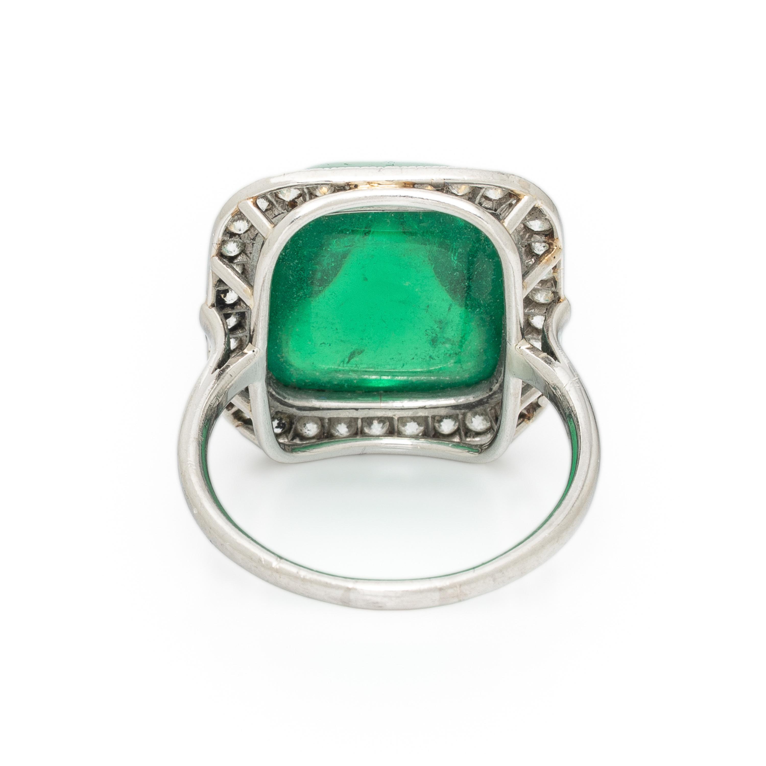 COLOMBIAN EMERALD AND DIAMOND RING