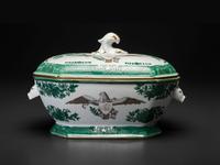 Four Chinese Export Green Fitzhugh Porcelain Articles for the American Market