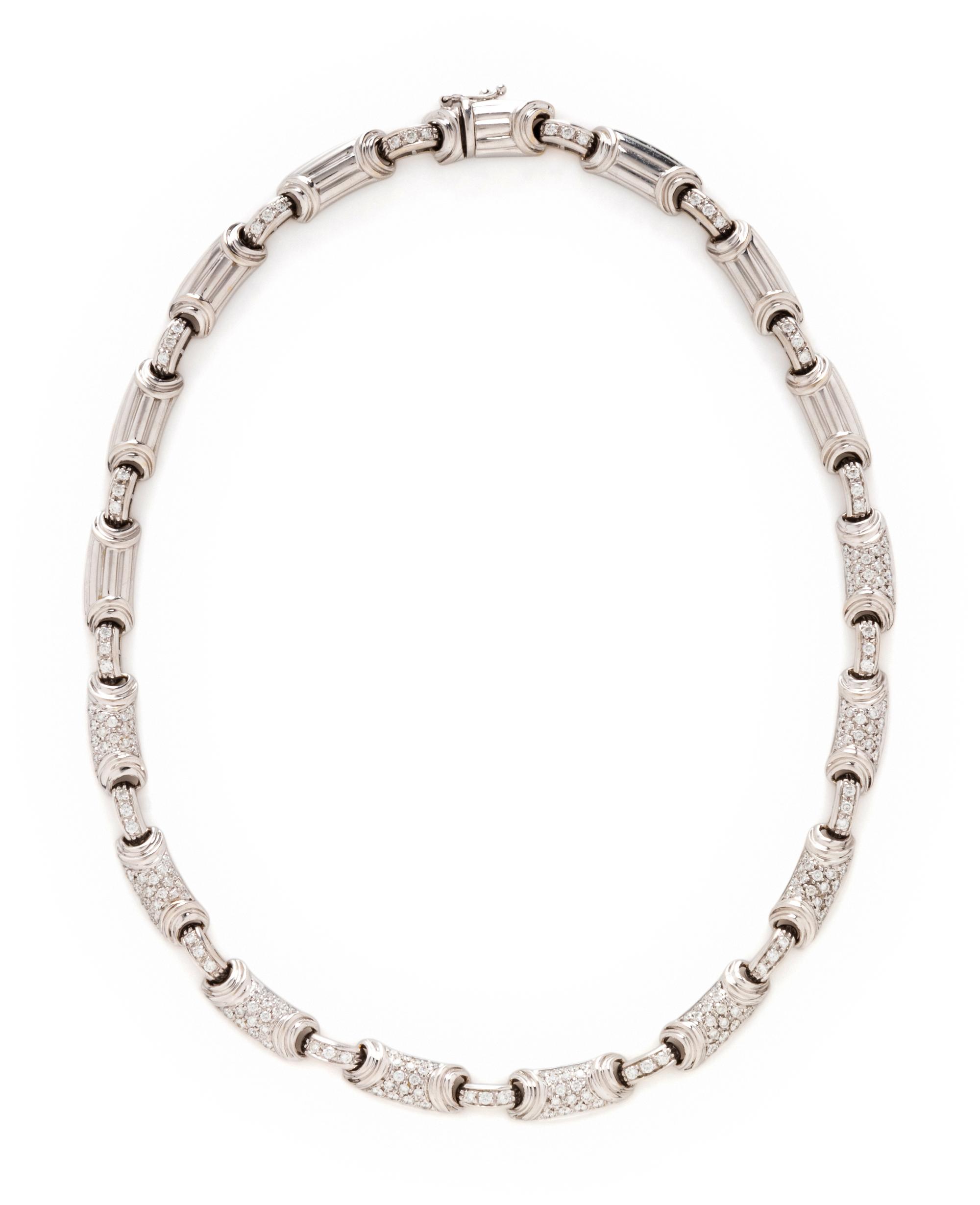 BULGARI, DIAMOND AND WHITE GOLD NECKLACE