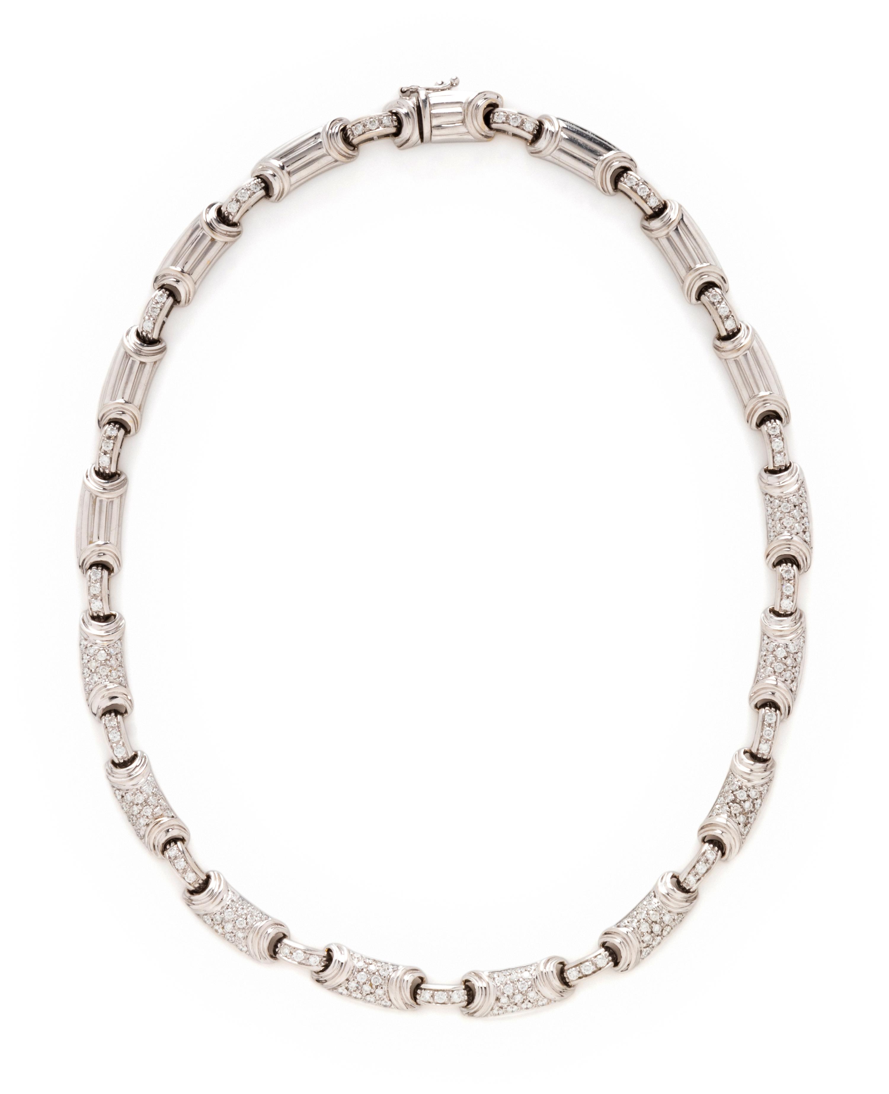BULGARI, DIAMOND AND WHITE GOLD NECKLACE