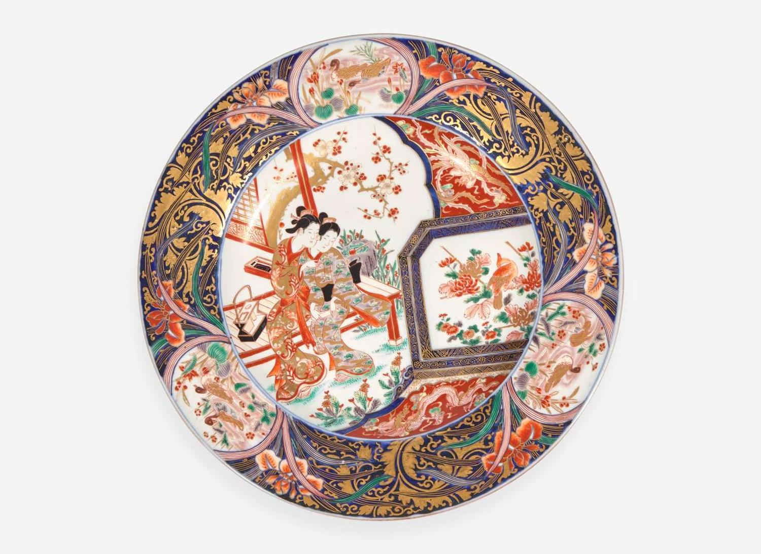 A richly-decorated Imari porcelain charger, Edo period, 18th century 有田燒瓷盤 江戶 十八世紀