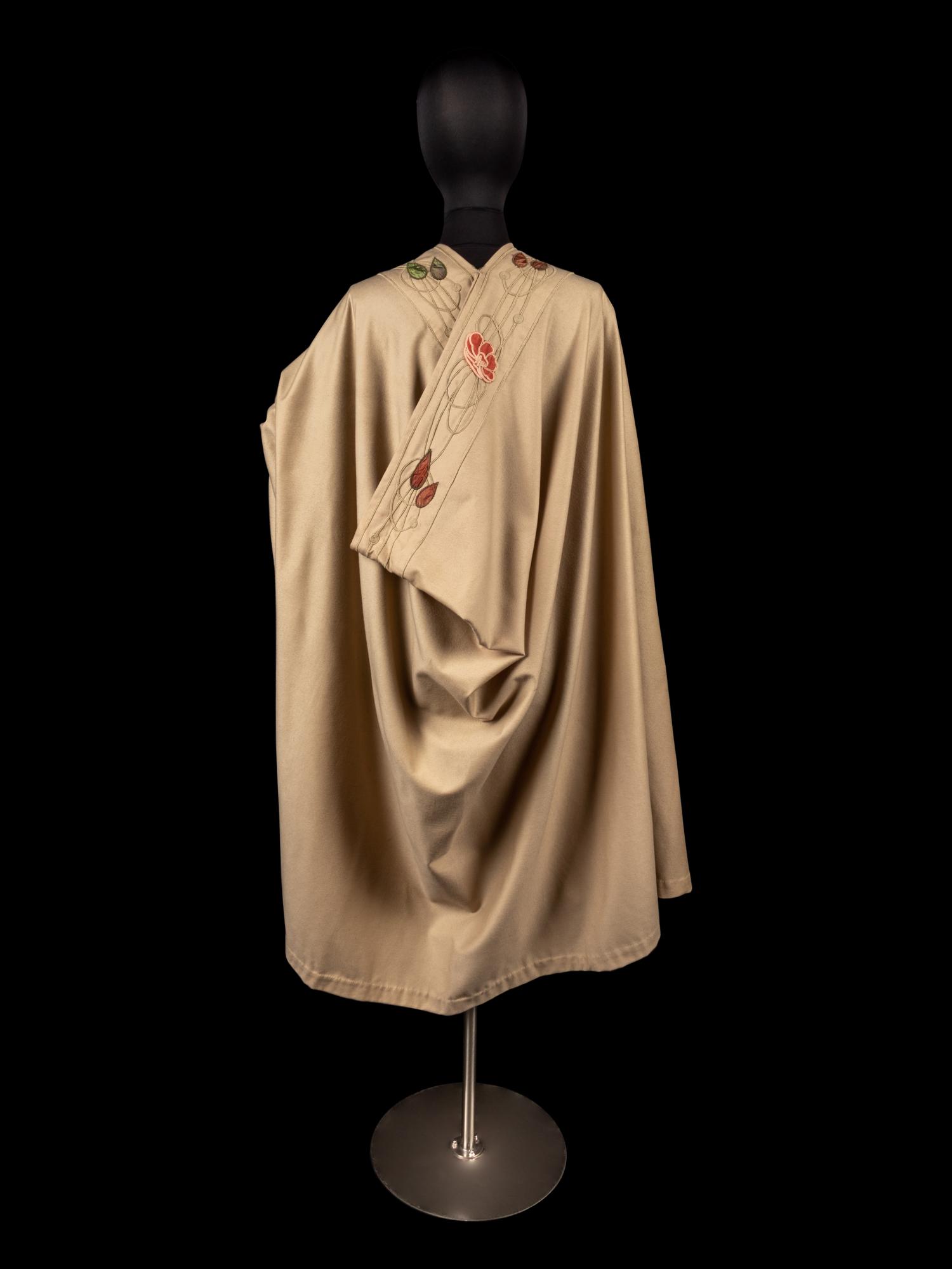 Liberty & Company Art Nouveau Cape, 1900-10s