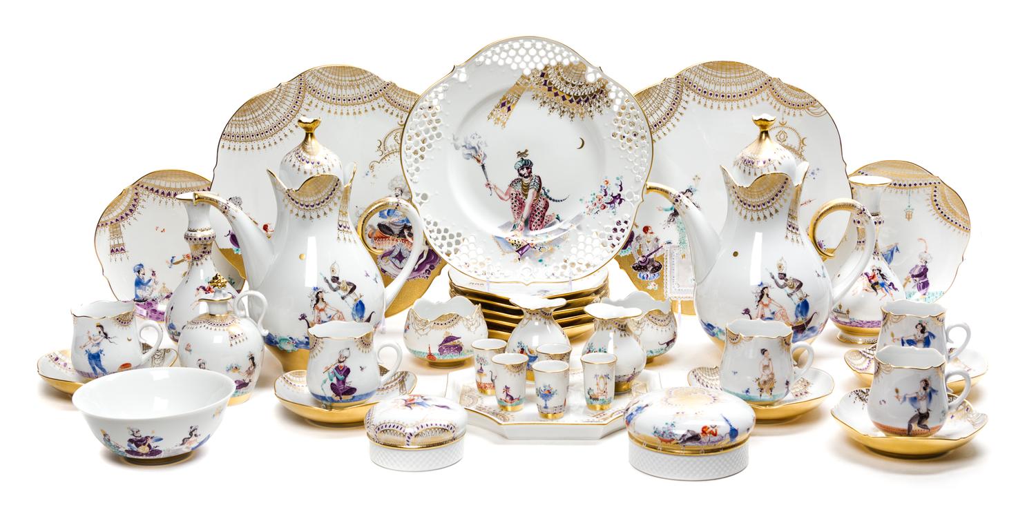 A Meissen Porcelain Tea Service Height of coffee pot 11 1/2 inches. — DESIGNED BY HEINZ WERNER, LATE 20TH CENTURY