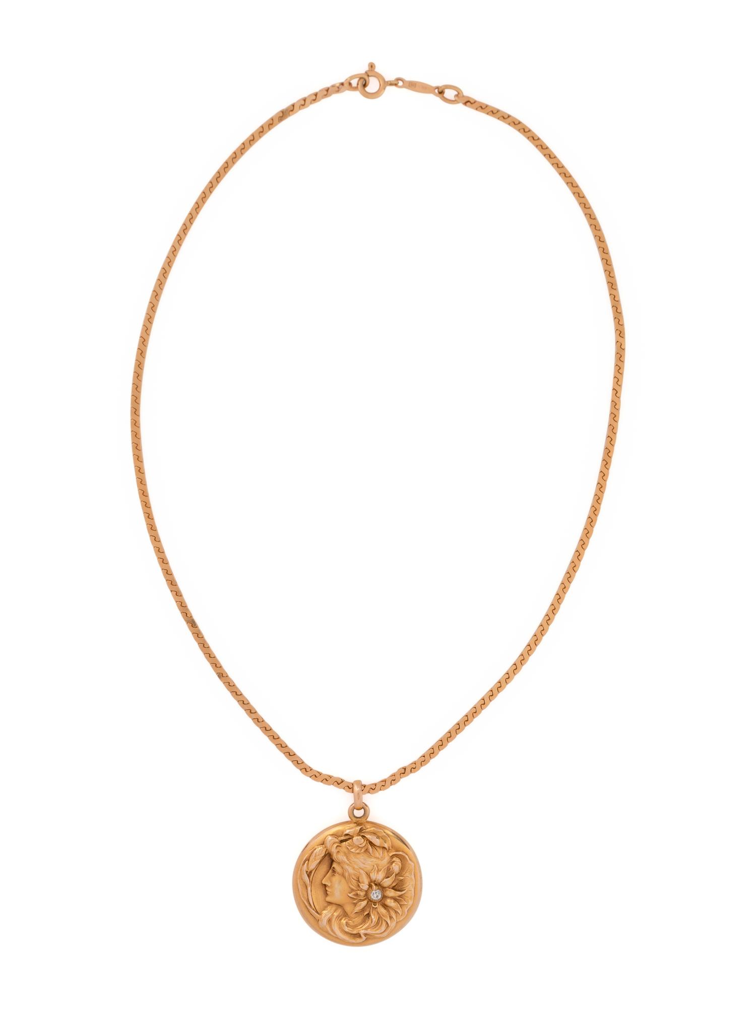 ART NOUVEAU, YELLOW GOLD AND DIAMOND LOCKET NECKLACE