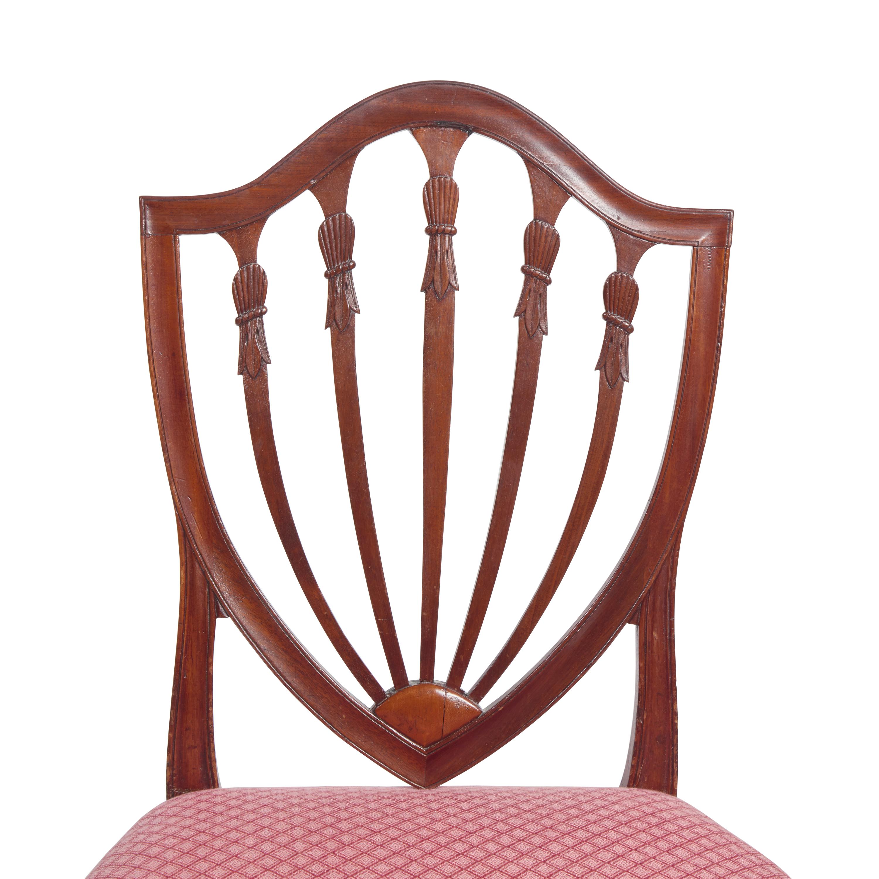 A Federal Carved Mahogany Shield-Back Side Chair