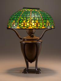Fleur-de-Lis Table Lamp