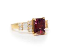 An 18 Karat Yellow Gold, Alexandrite and Diamond Ring, 4.60 dwts.