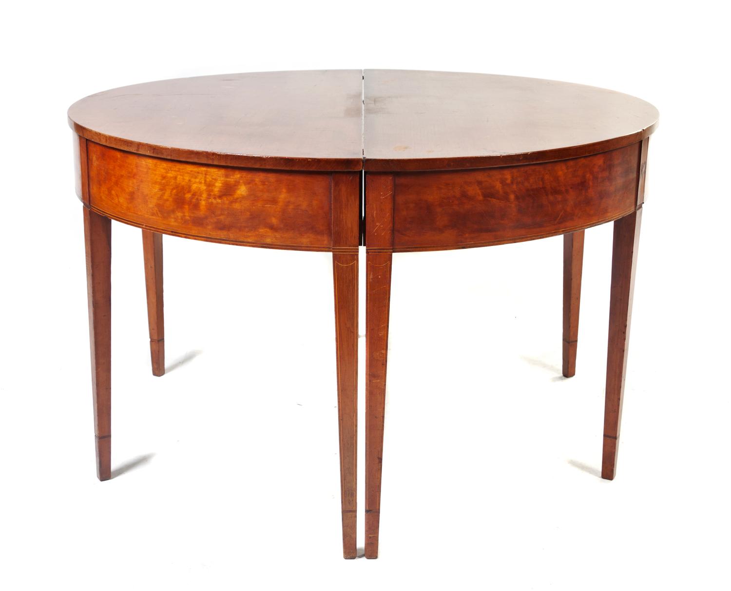 An Edwardian Mahogany Dining Table, Height 29 x width 48 1/2 x depth 24 inches.