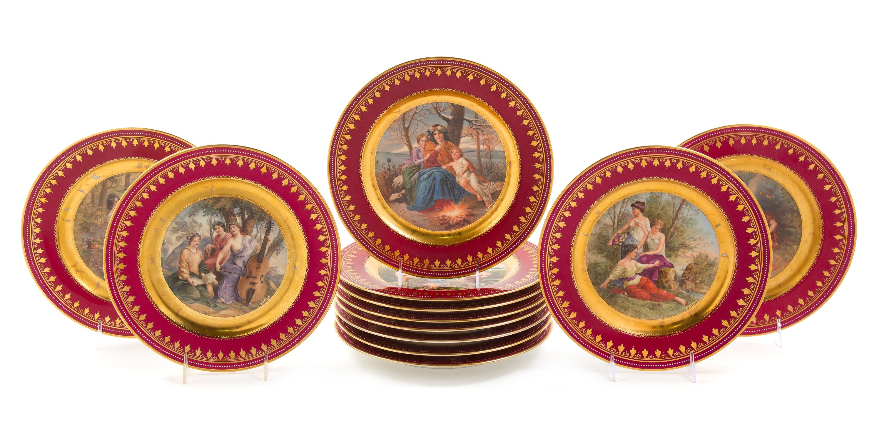 A Set of Twelve Vienna Porcelain Service Plates Diameter 10 1/4 inches. — LATE 19TH CENTURY