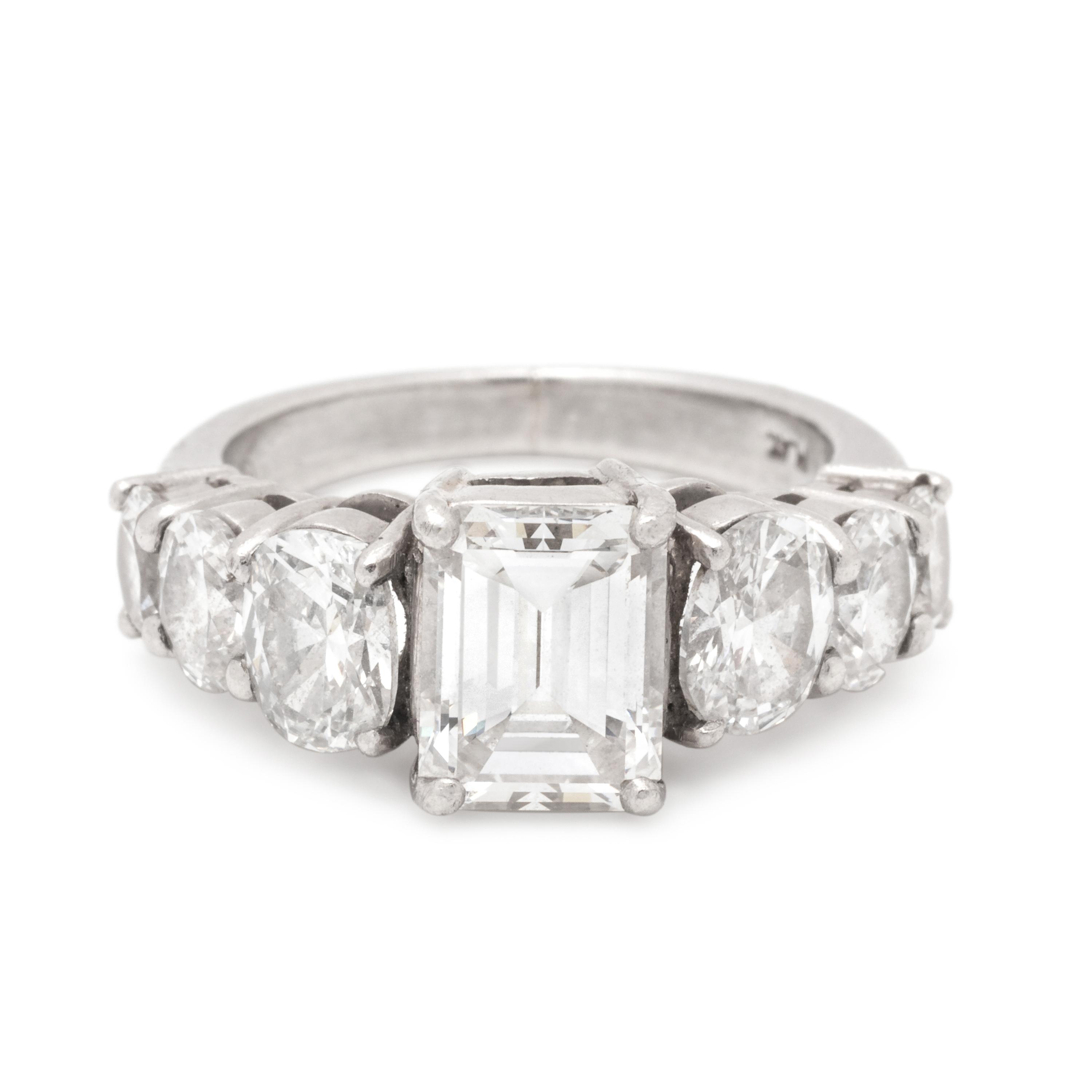 DIAMOND RING