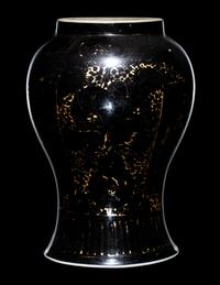 A Gilt Decorated Mirror Black Glazed Porcelain General Jar