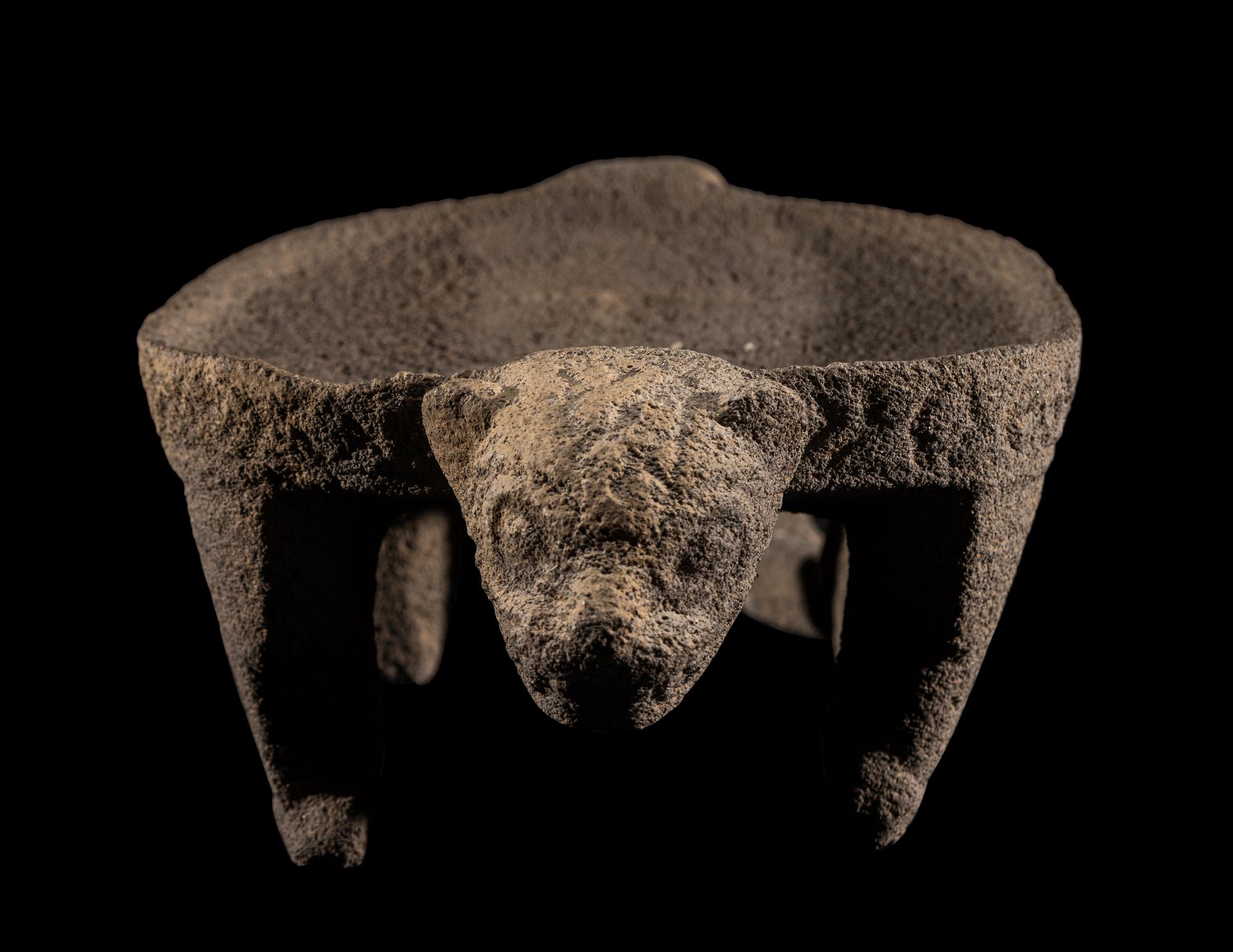 A Chiriqui Greystone Metate