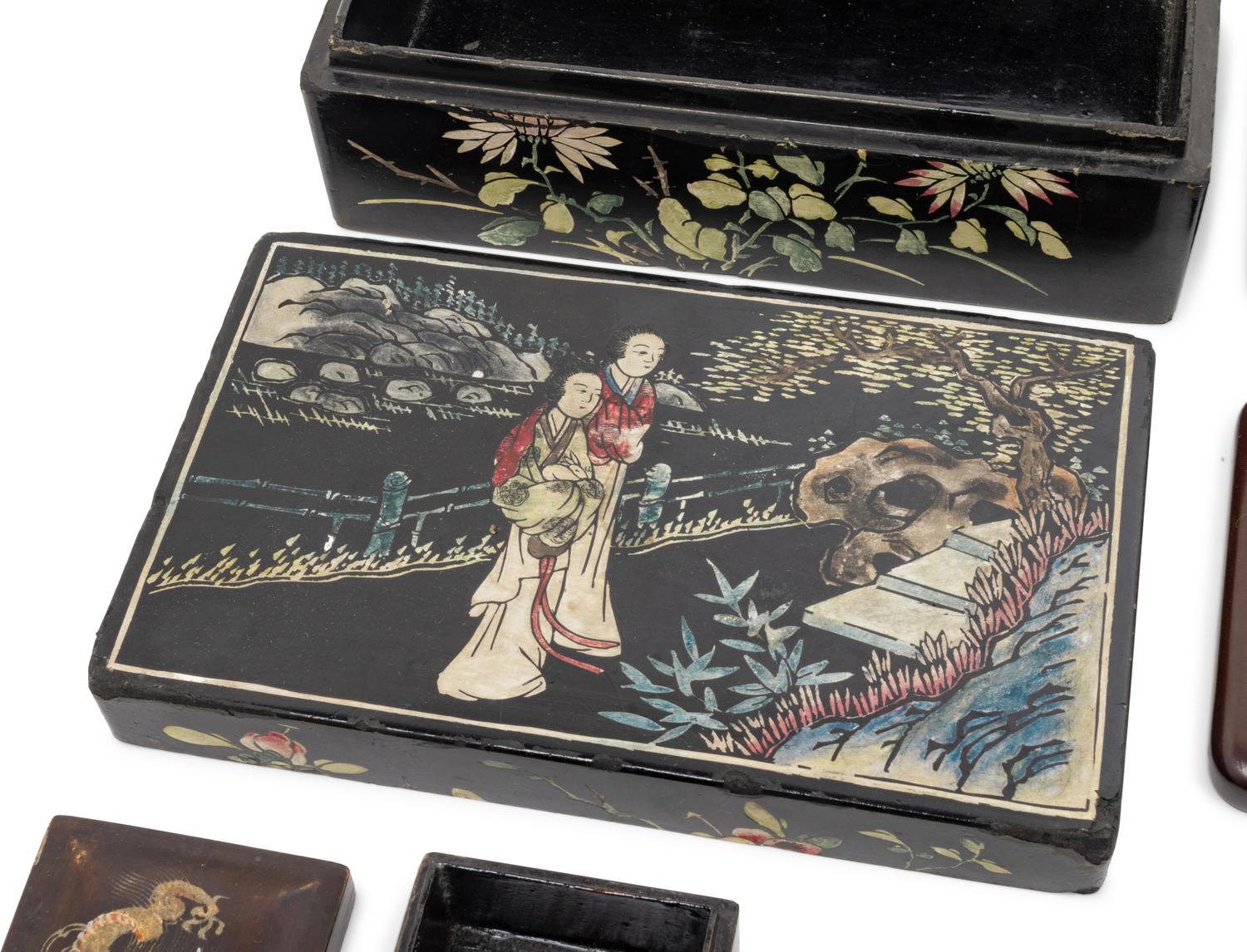 10 Chinese and Japanese Covered Boxes