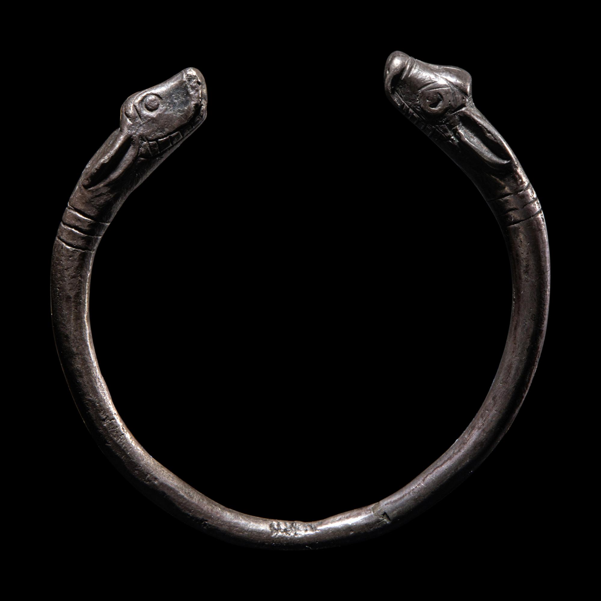 An Achaemenid Silver Bracelet