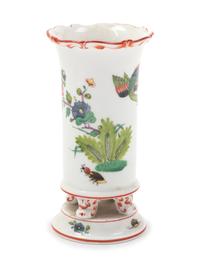 A Meissen Kakiemon Porcelain Vase