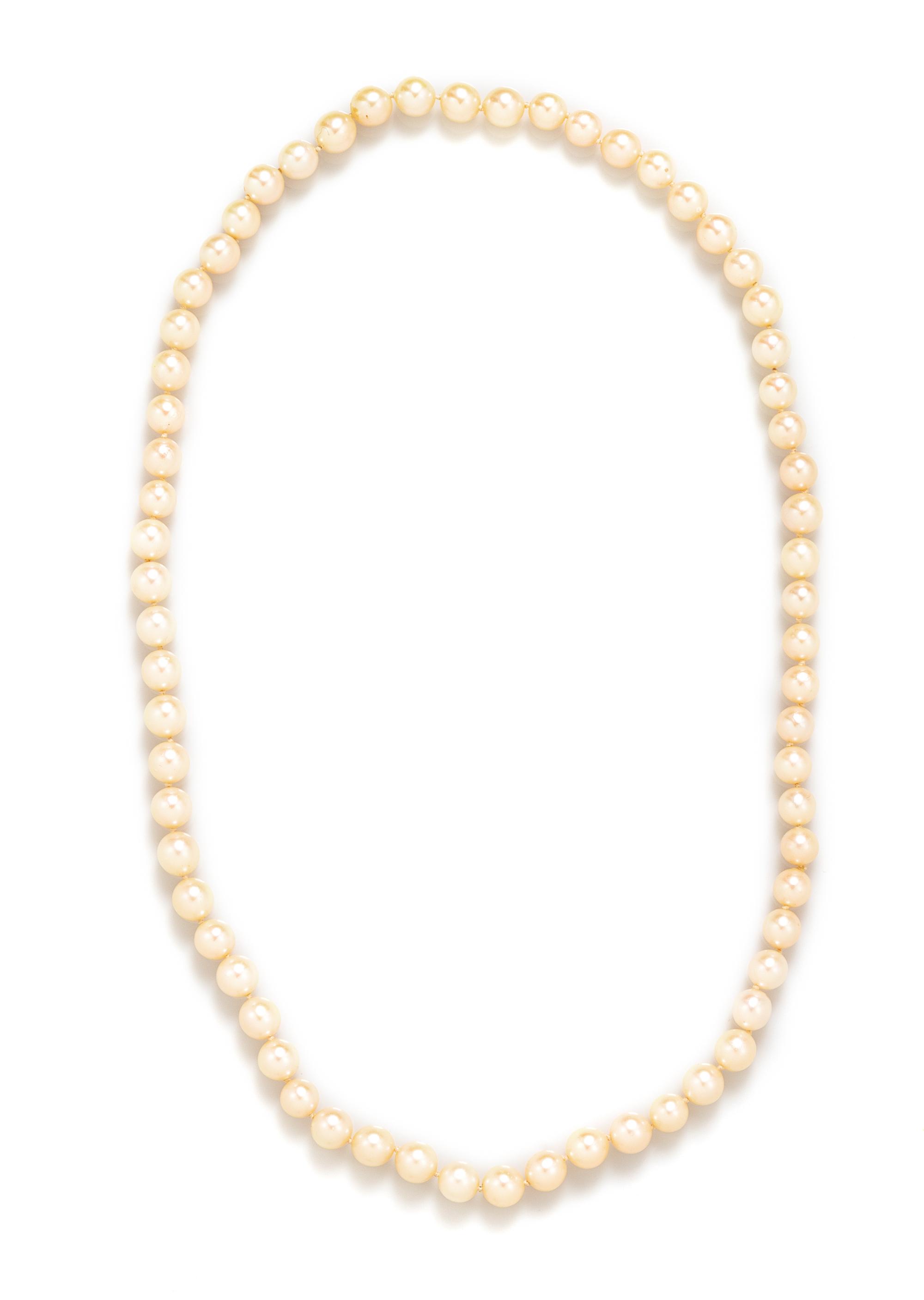 CULTURED PEARL NECKLACE