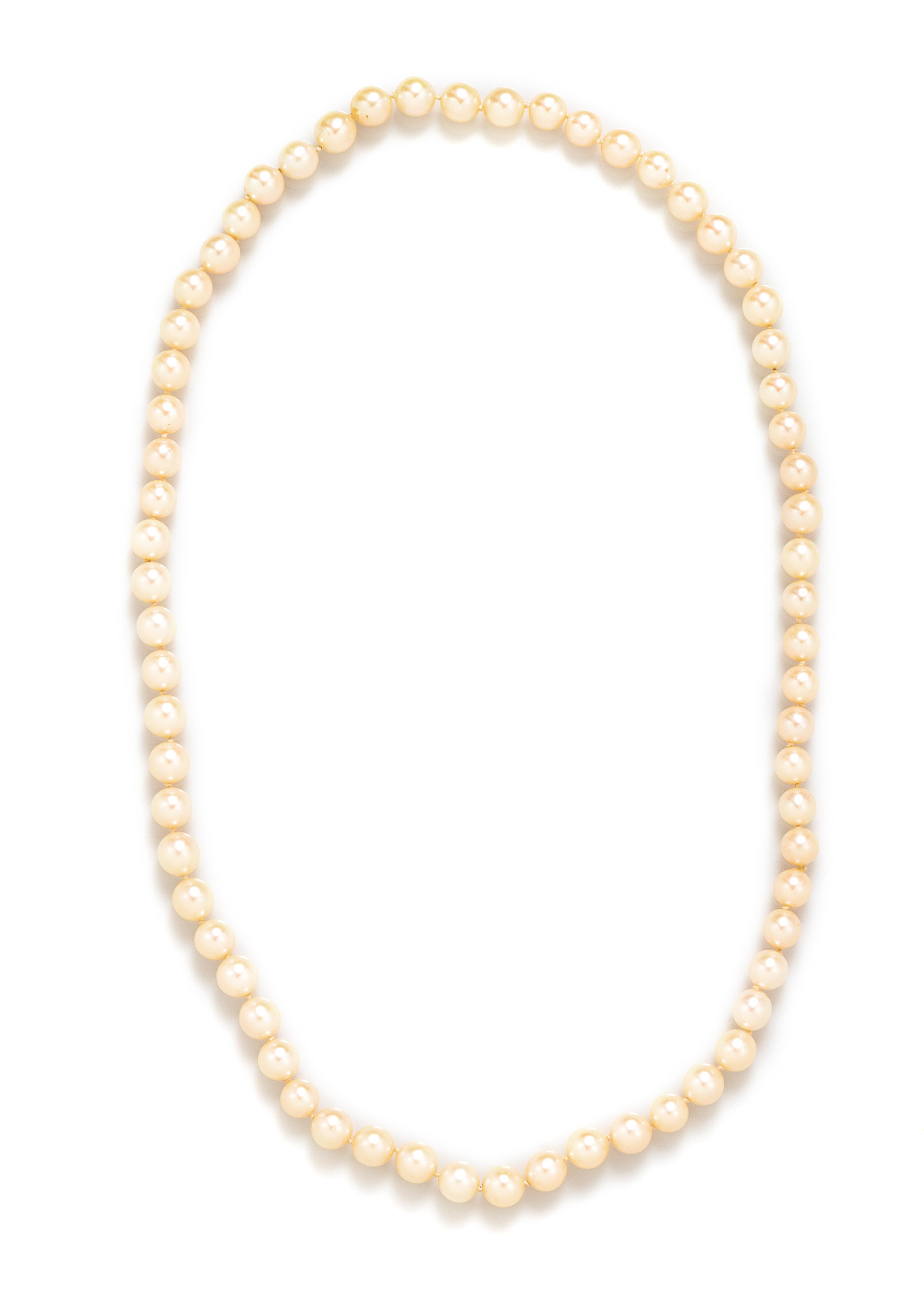 CULTURED PEARL NECKLACE