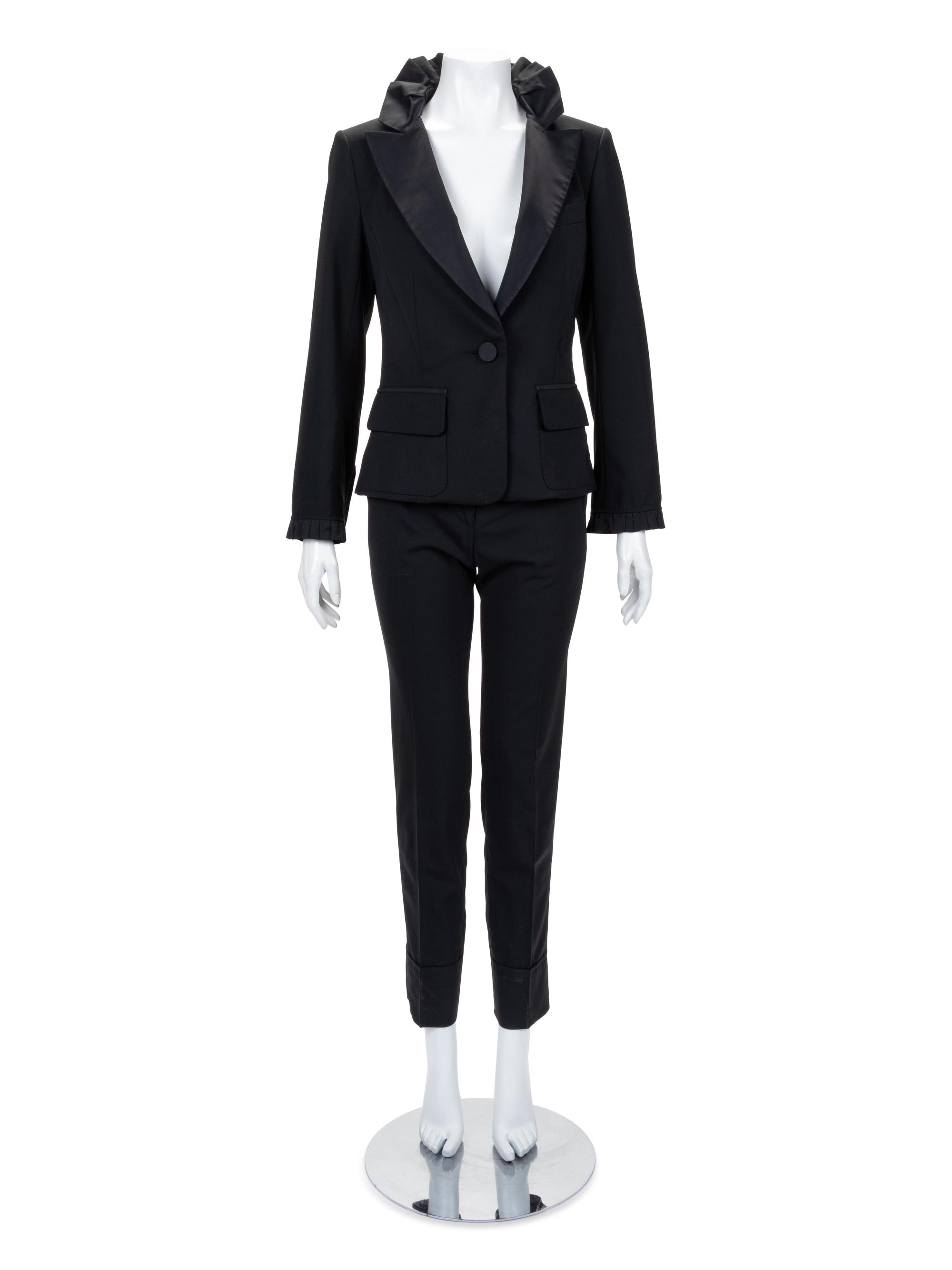 Louis Vuitton Suit, 2010s