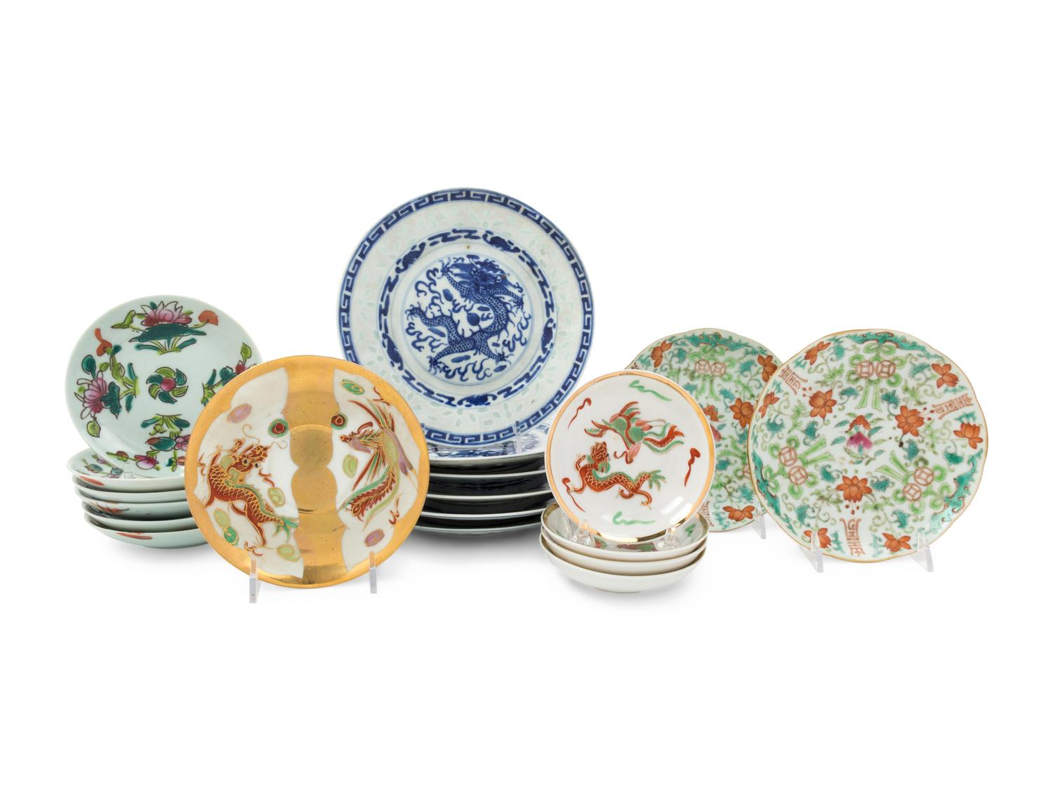 Nineteen Chinese Porcelain Dishes