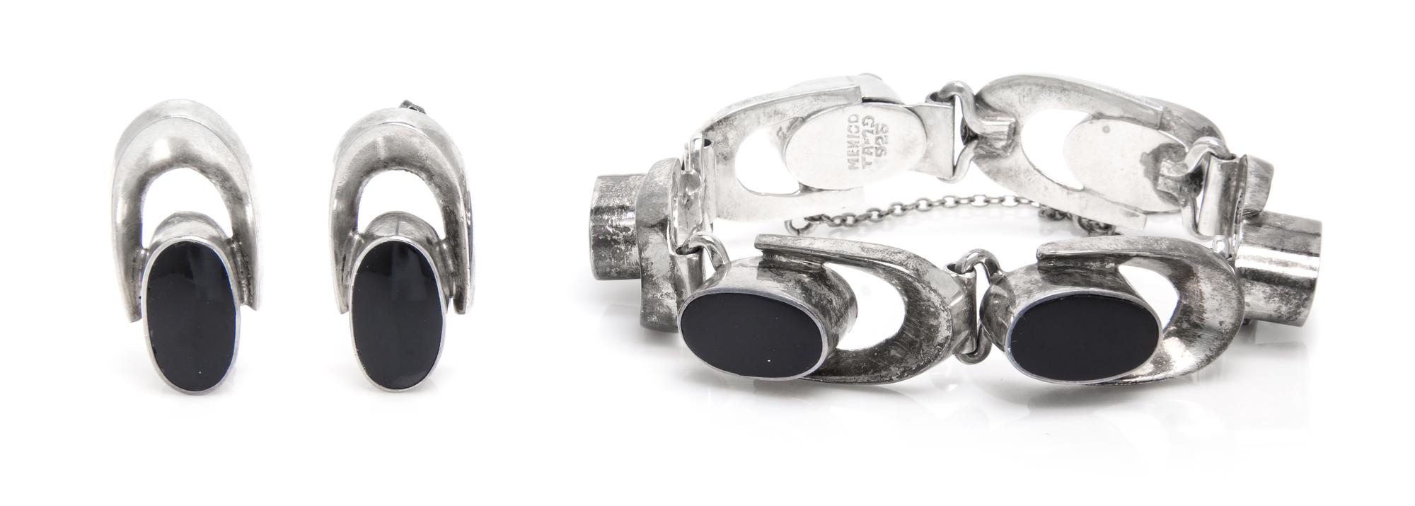 A Collection of Sterling Silver and Onyx Jewelry, Taxco, 51.40 dwts.