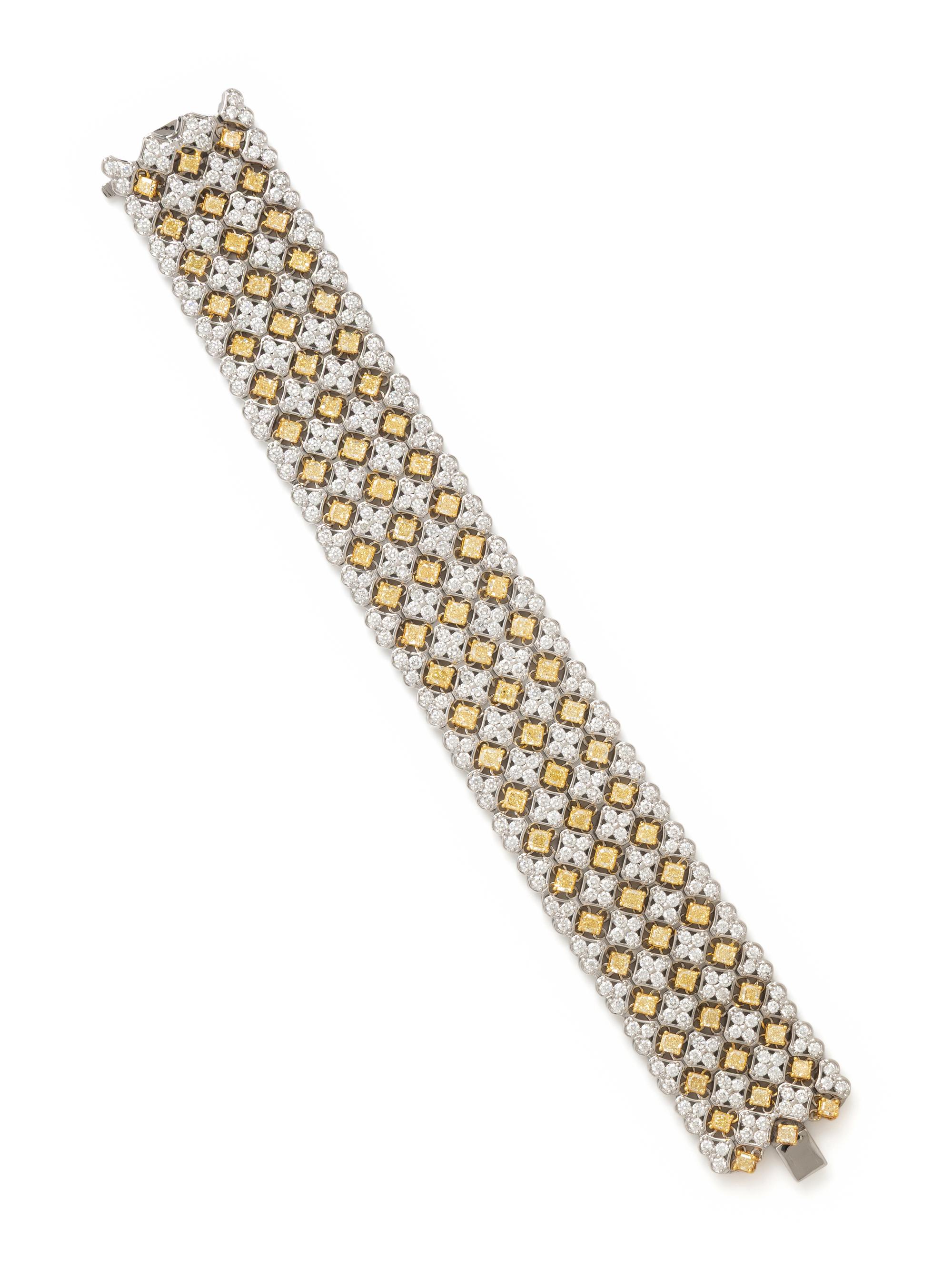 YELLOW DIAMOND, DIAMOND, AND BICOLOR GOLD BRACELET