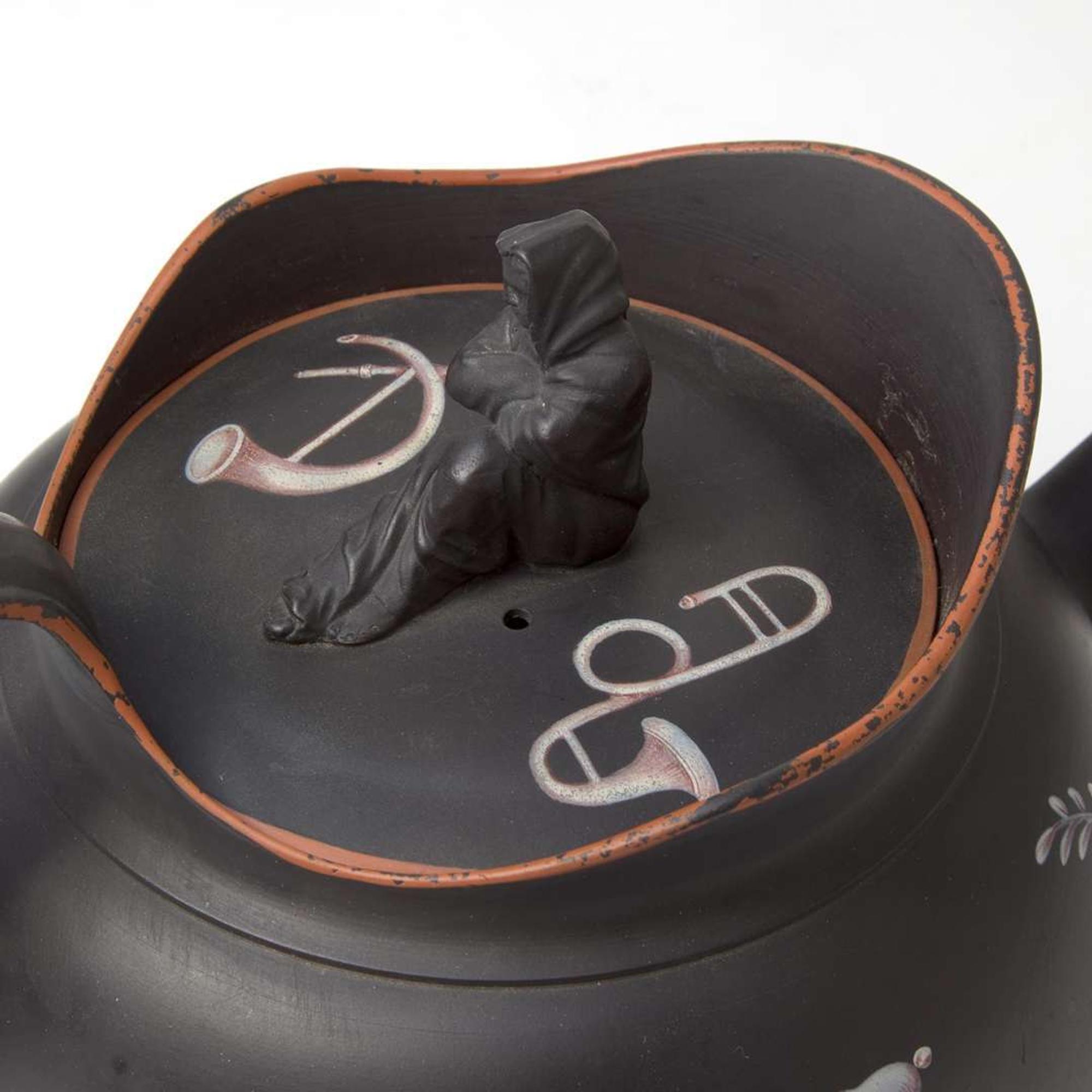 A Wedgwood & Bentley Encaustic-Decorated Black Basalt Teapot UK, circa 1770