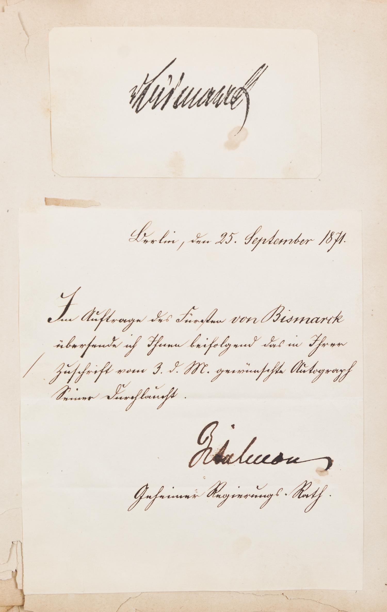 (CIVIL WAR, AUTOGRAPH ALBUM) Album of clipped signatures, Robert E. Lee, Harriet Beecher Stowe, William Sherman and others.