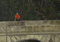 Le petit pont d'Aveny (Eure) avec Fanny en rouge, 1951