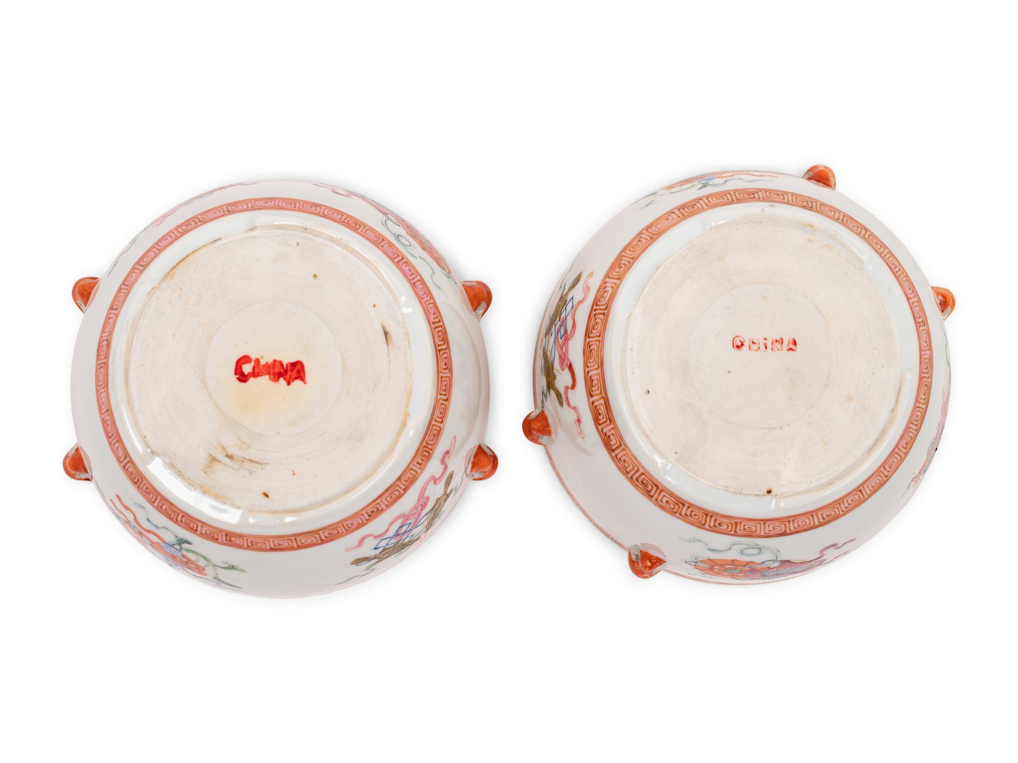 A Pair of Chinese Famille Rose Porcelain Bowls
