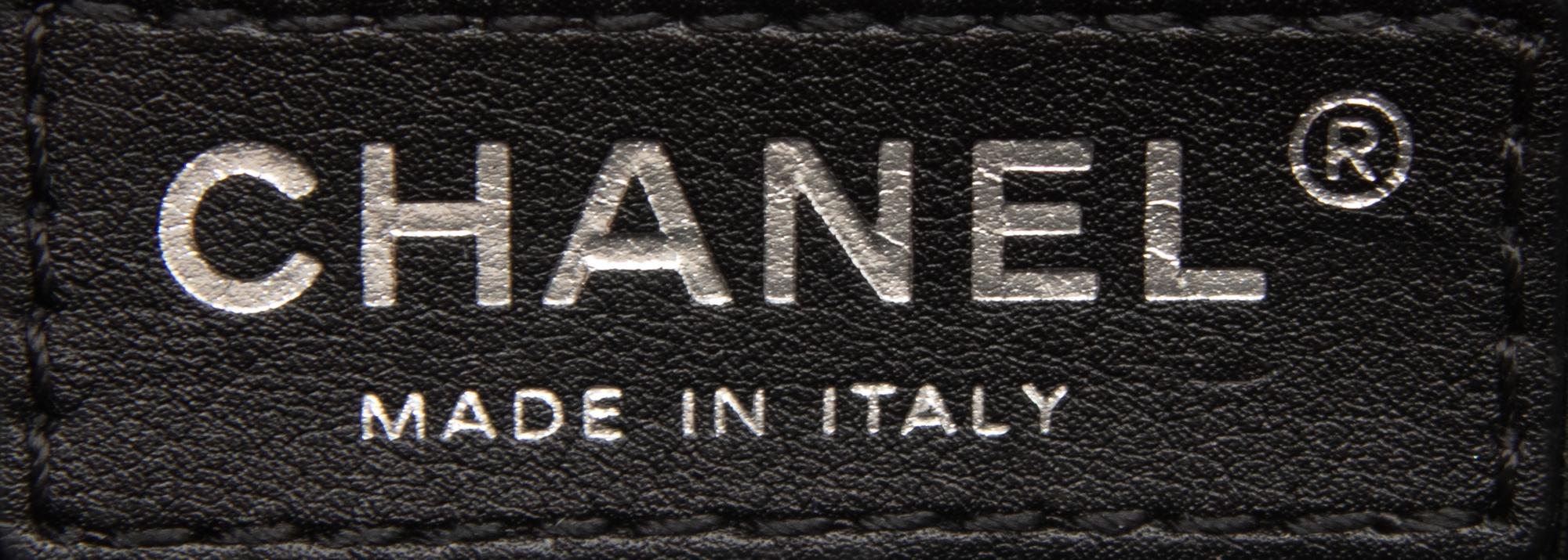 CHANEL, MEDIUM BOY BAG