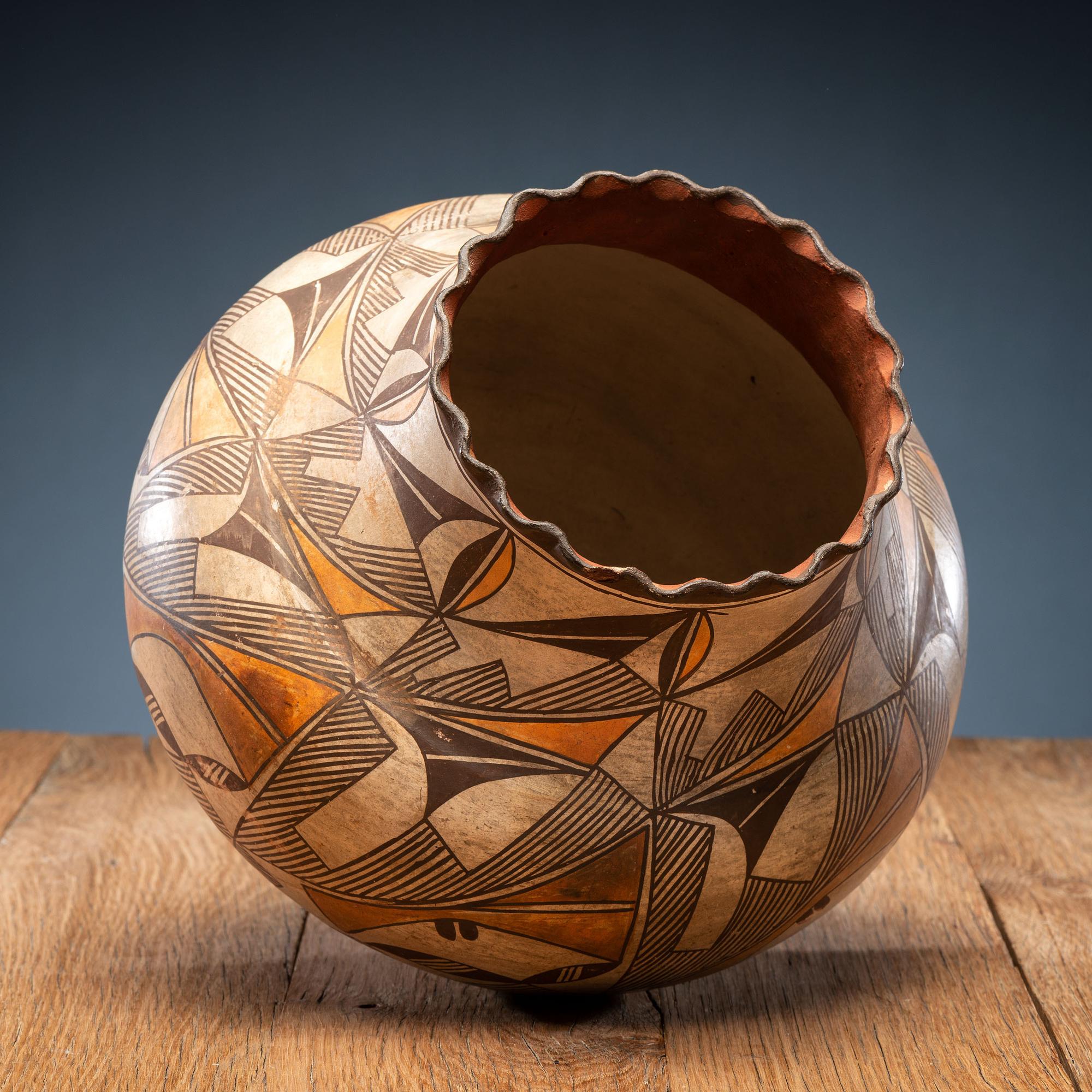 Acoma Pottery Olla, with Ruffled Rim