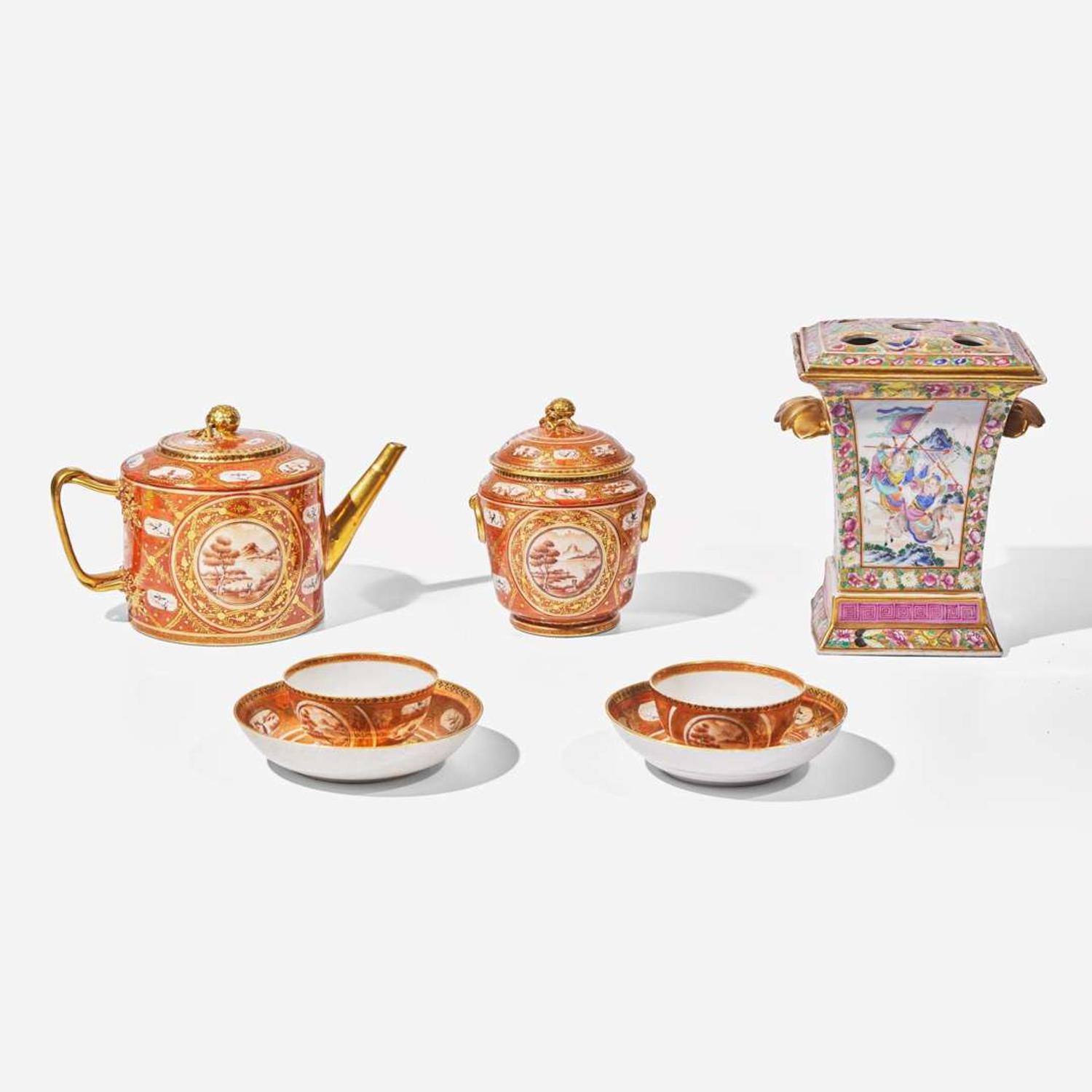 A finely decorated Chinese export porcelain part tea service and a bough pot with insert 外銷瓷茶具一套 Circa ? 1790-1850