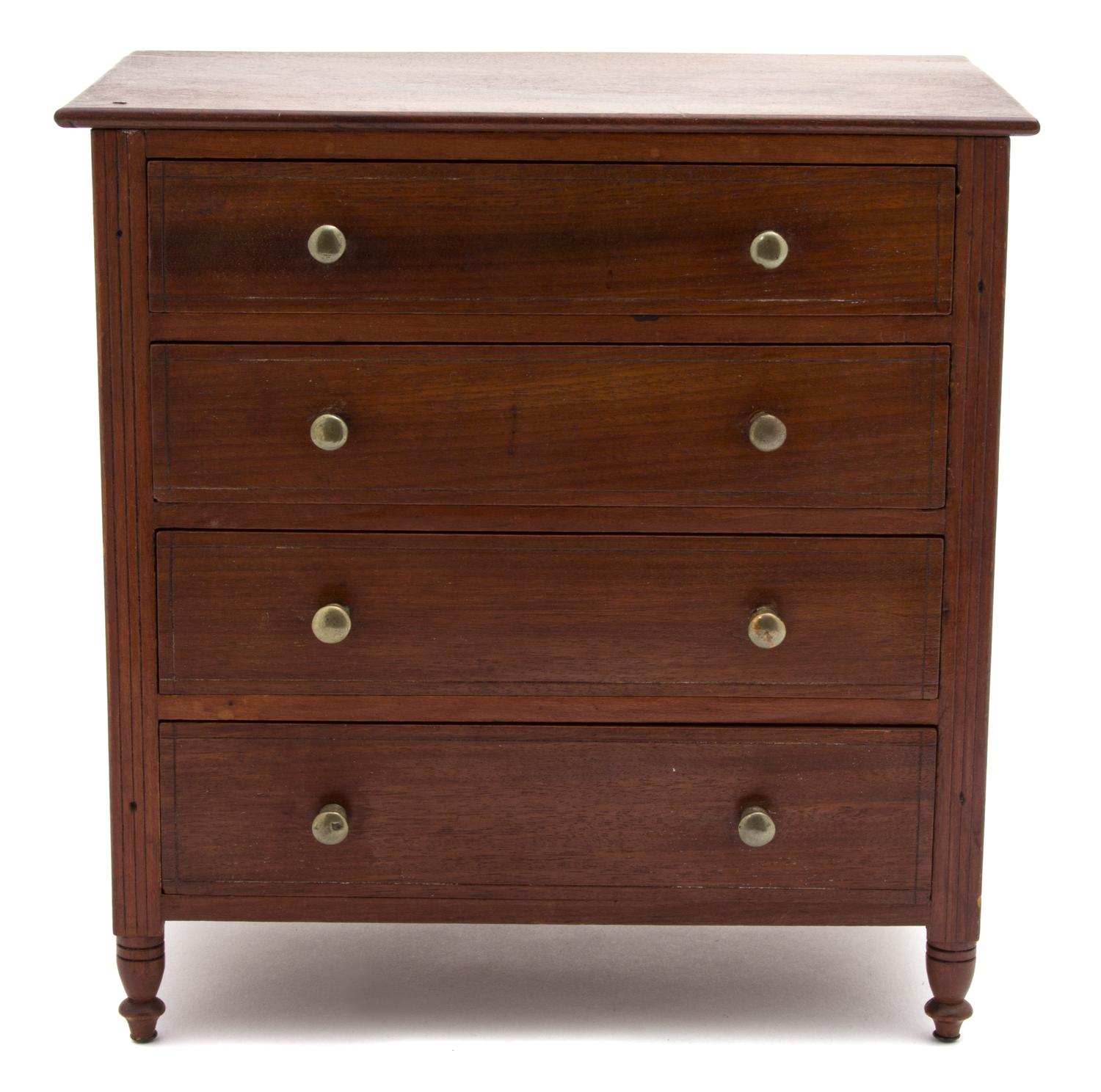 A Salesman Sample Chest of Drawers Height 10 inches. — 19TH CENTURY