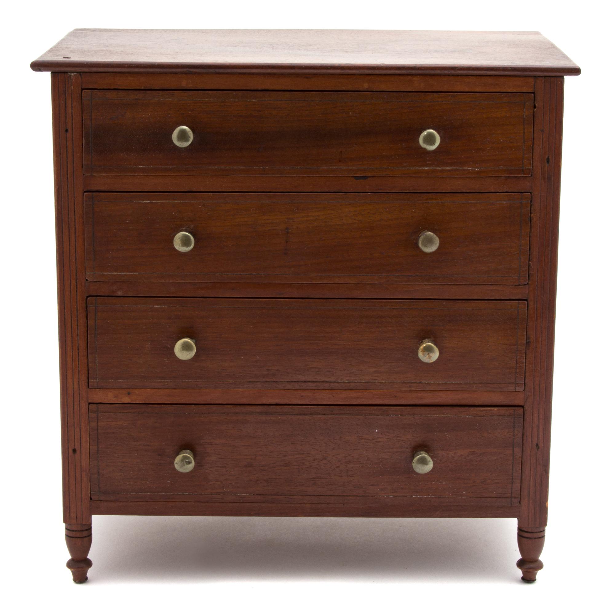 A Salesman Sample Chest of Drawers Height 10 inches. — 19TH CENTURY