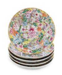 A Set of Five Famille Rose "Millefleur" Porcelain Dishes Diameter of each 5 3/4 inches. — GUANGXU PERIOD (1875-1908)