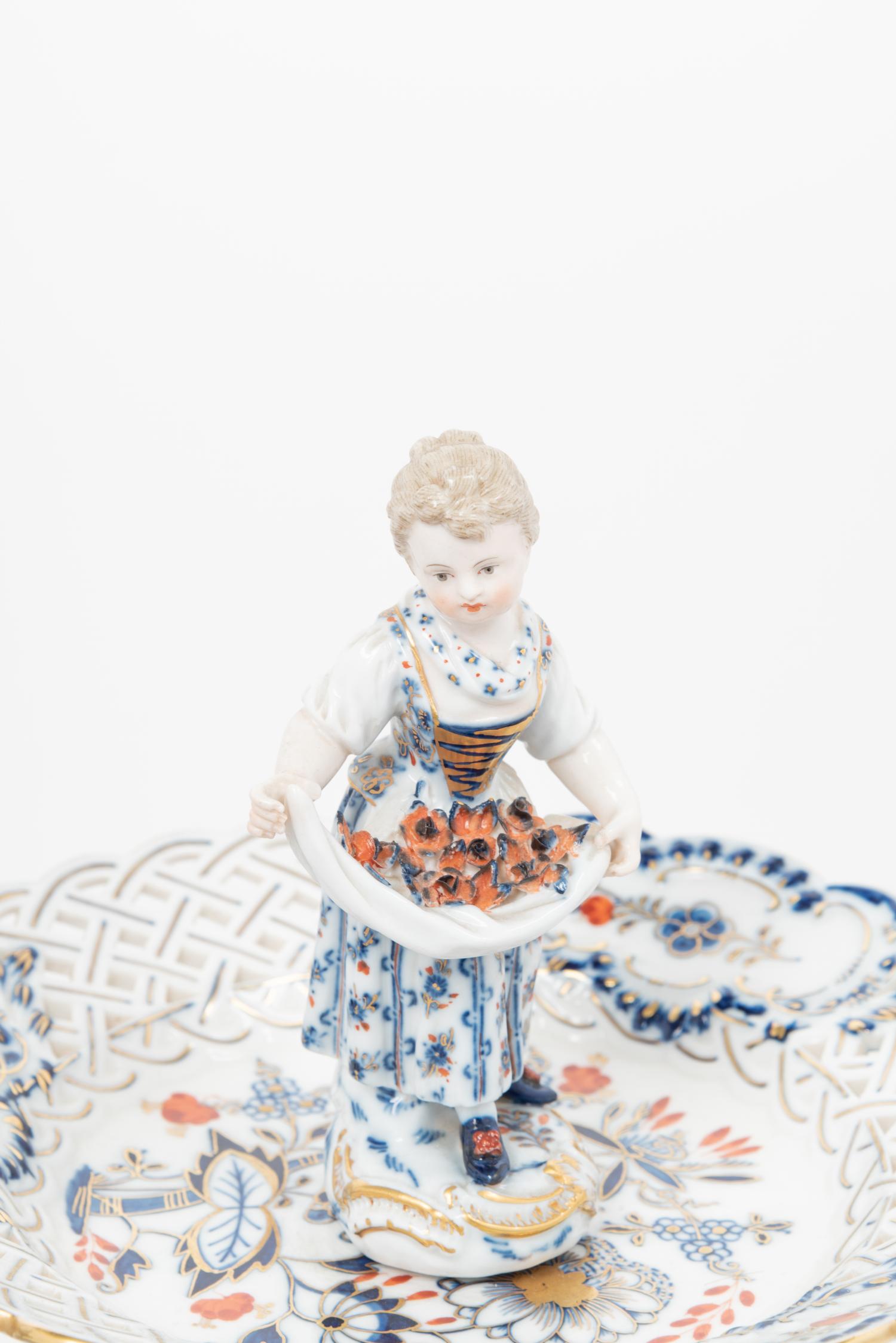 A Pair of Meissen Porcelain Tazze
