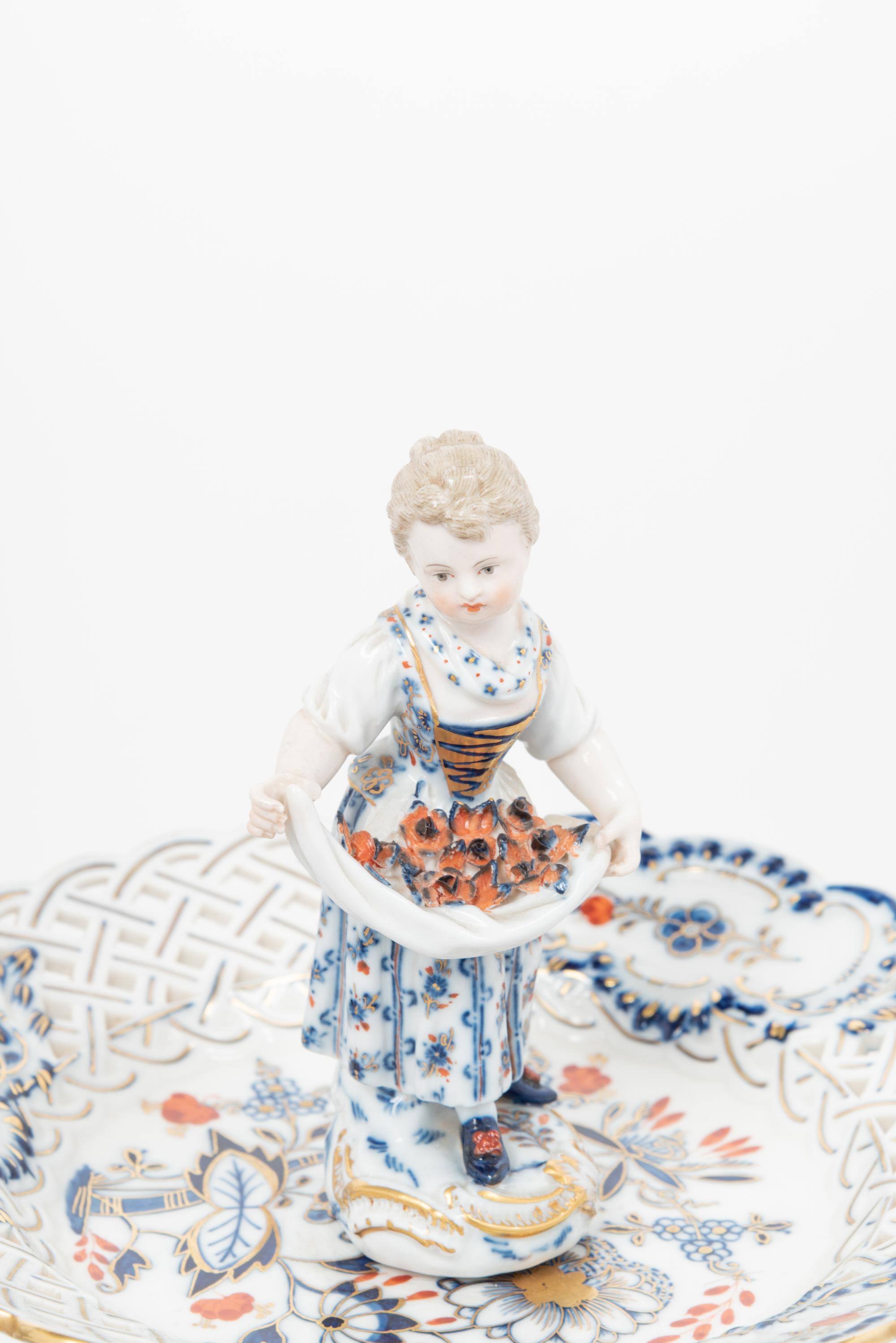 A Pair of Meissen Porcelain Tazze