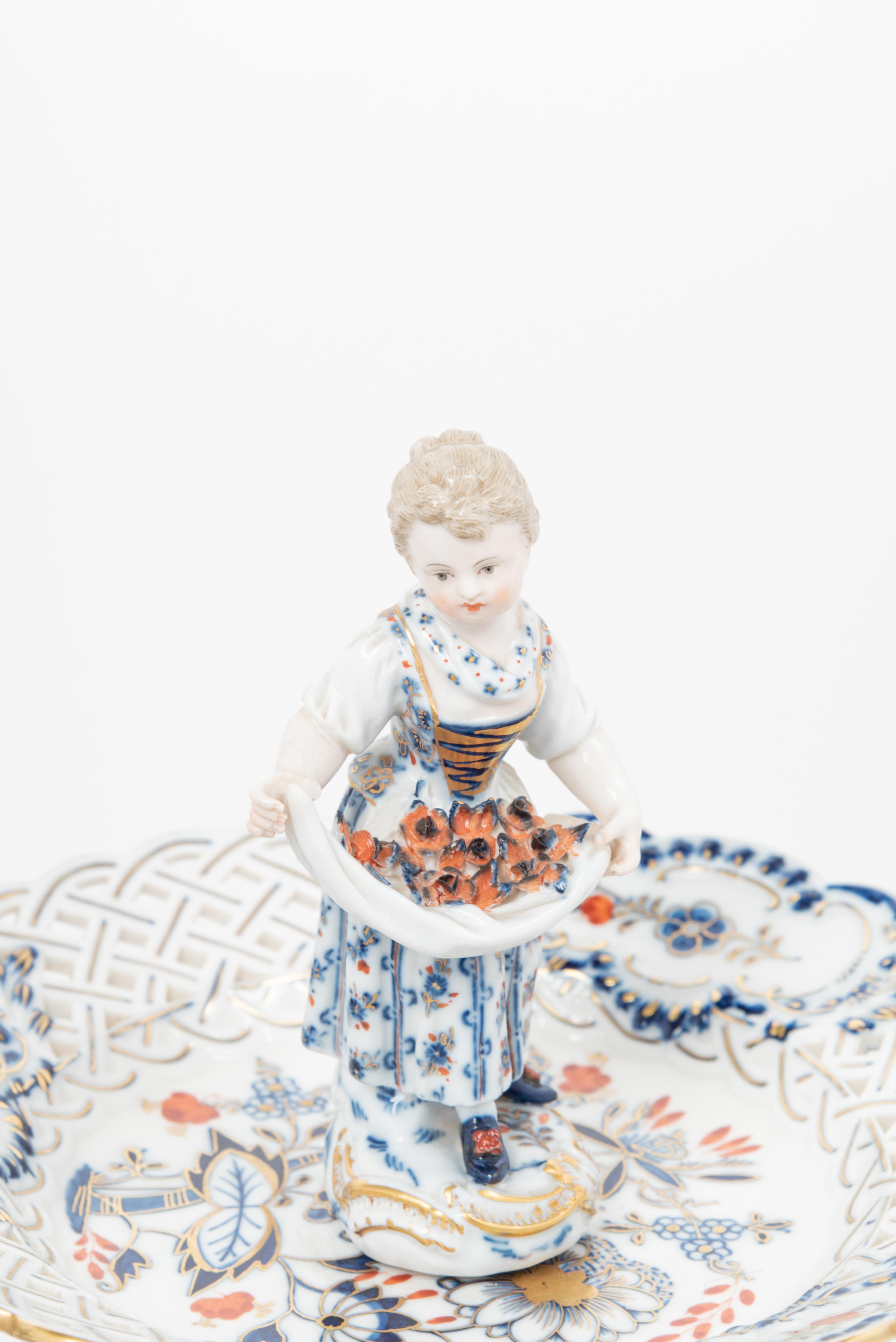 A Pair of Meissen Porcelain Tazze