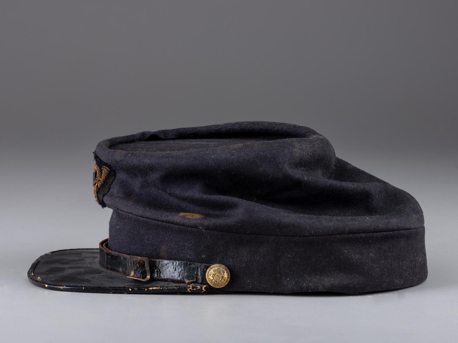 [CIVIL WAR]. 4th Rhode Island Infantry kepi identified to Captain Martin Page Buffum, POW at Petersburg. [ With :] ALLEN, George H. Forty-Six Months with the Fourth R.I. Volunteers.