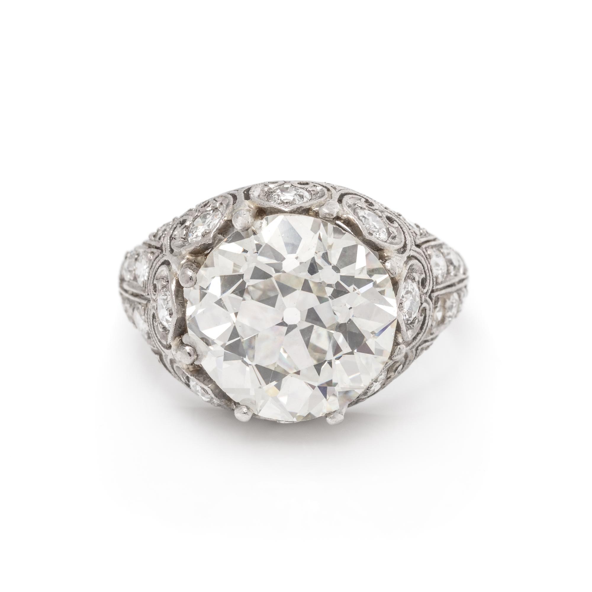 ANTIQUE, DIAMOND RING