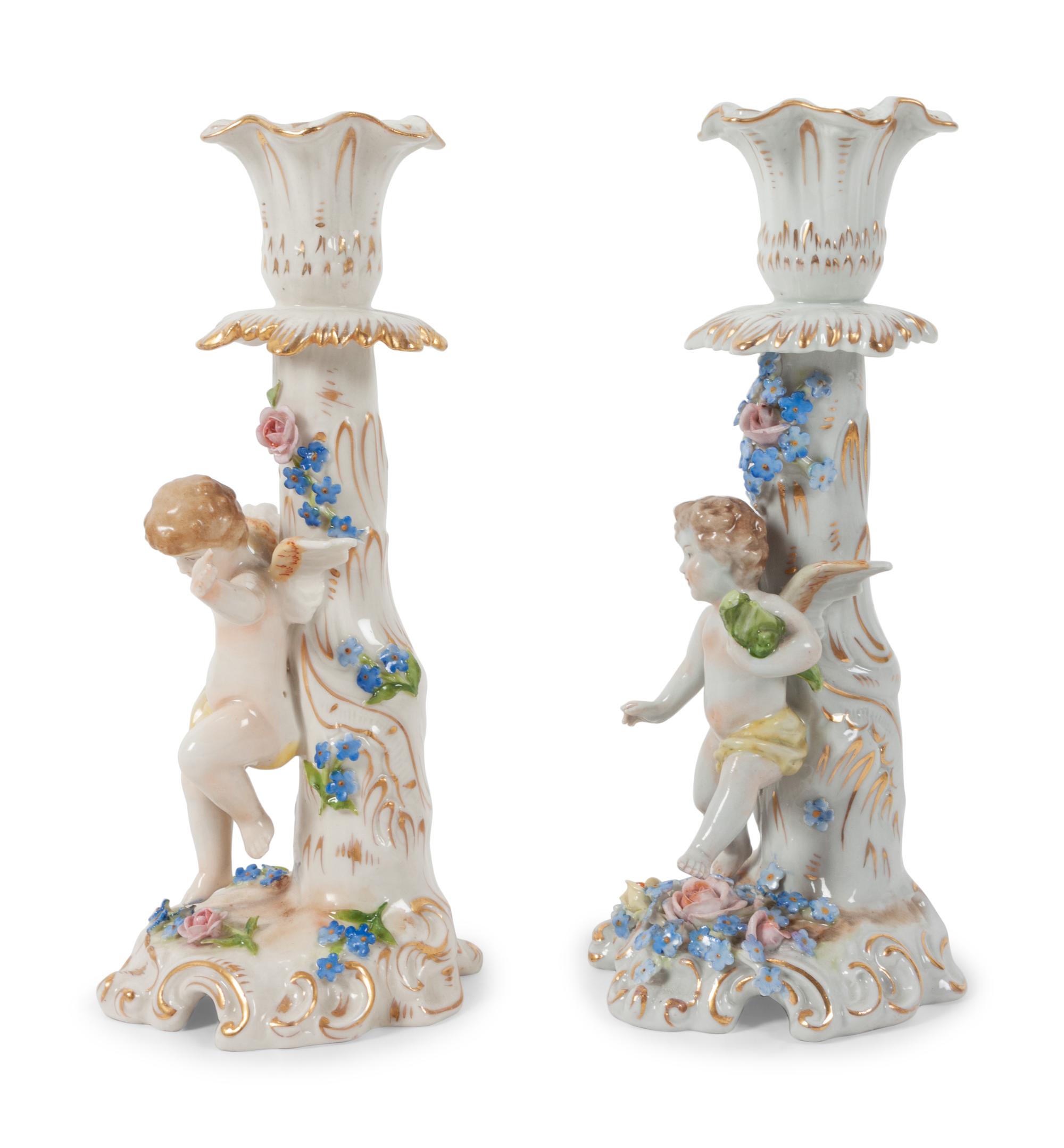 A Continental Porcelain Figural Group
