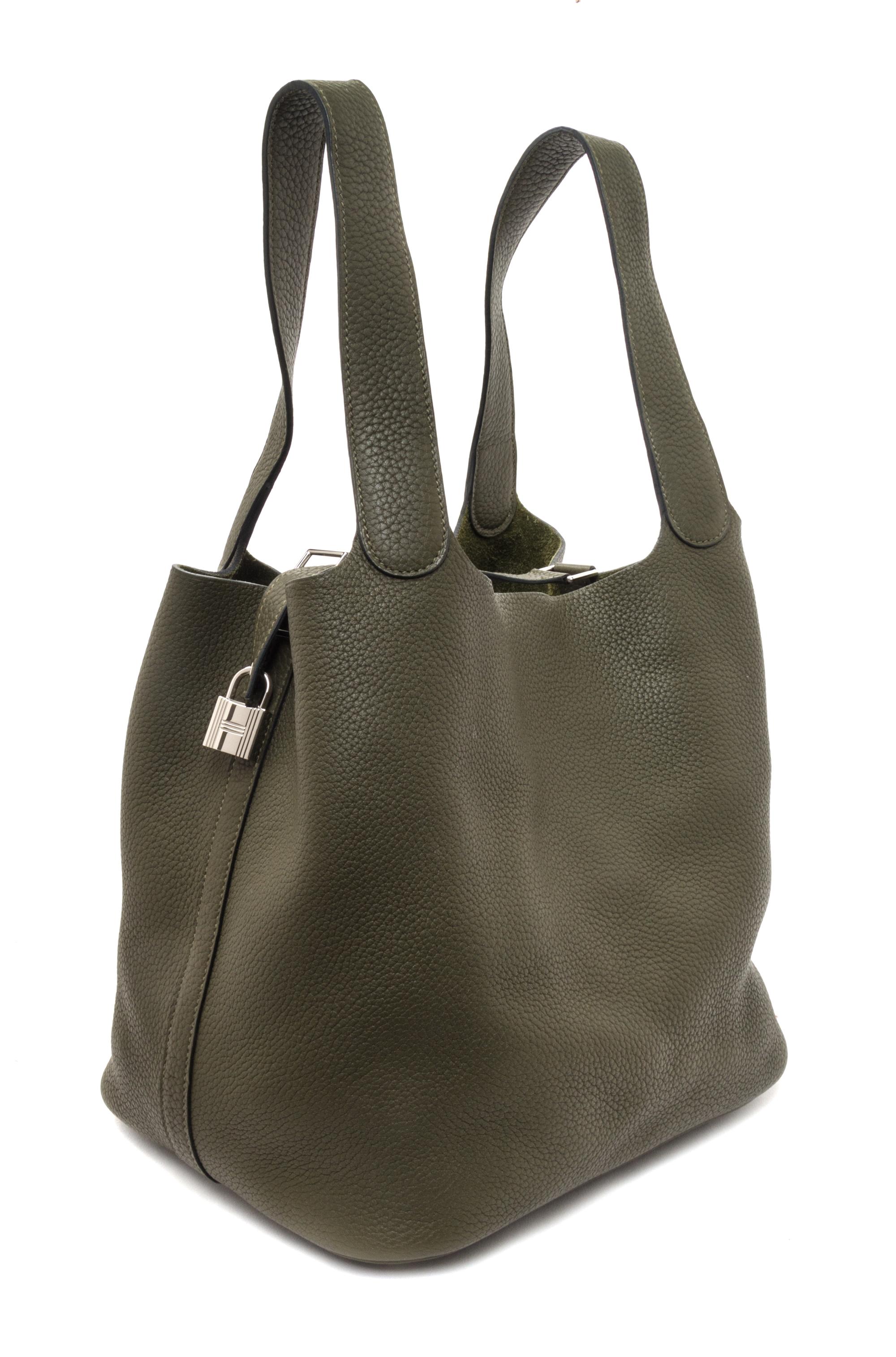 An Hermes Vert Veronese Taurillon Clemence Picotin Lock GM Handbag, 10.5" x 10.5" x 8.5".
