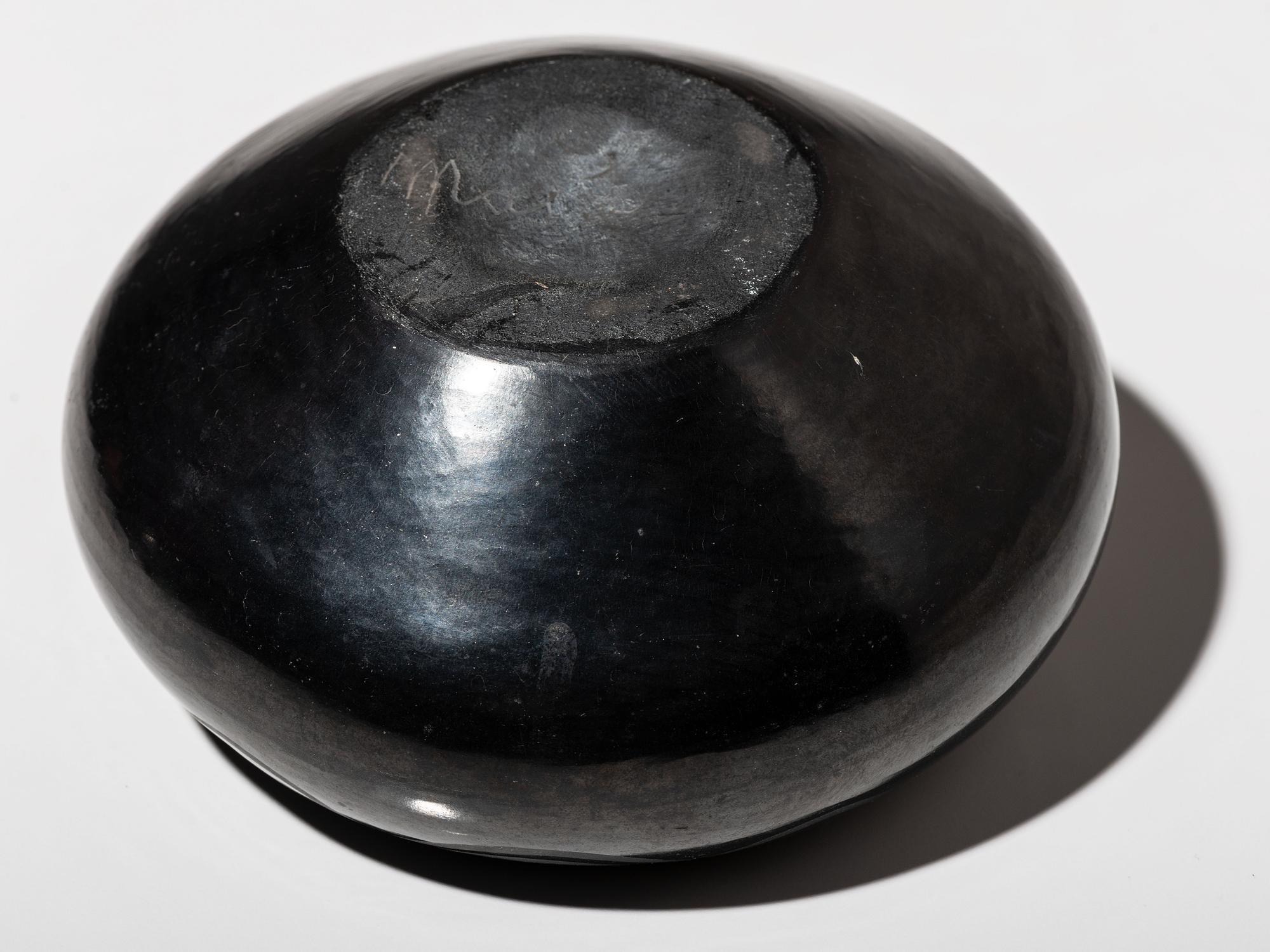 Blackware Pottery Jars, 1920-1925